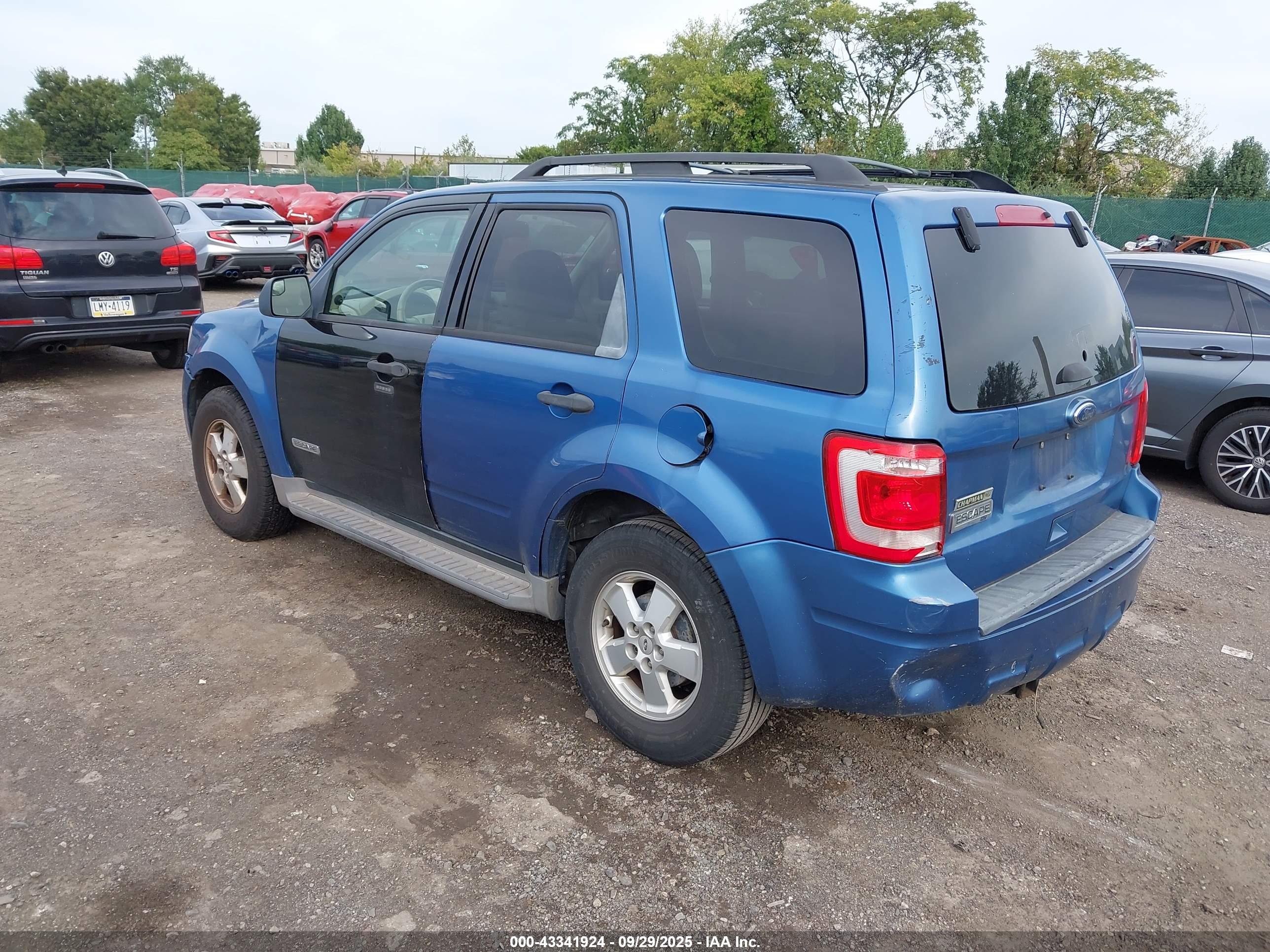 FORD ESCAPE image 3