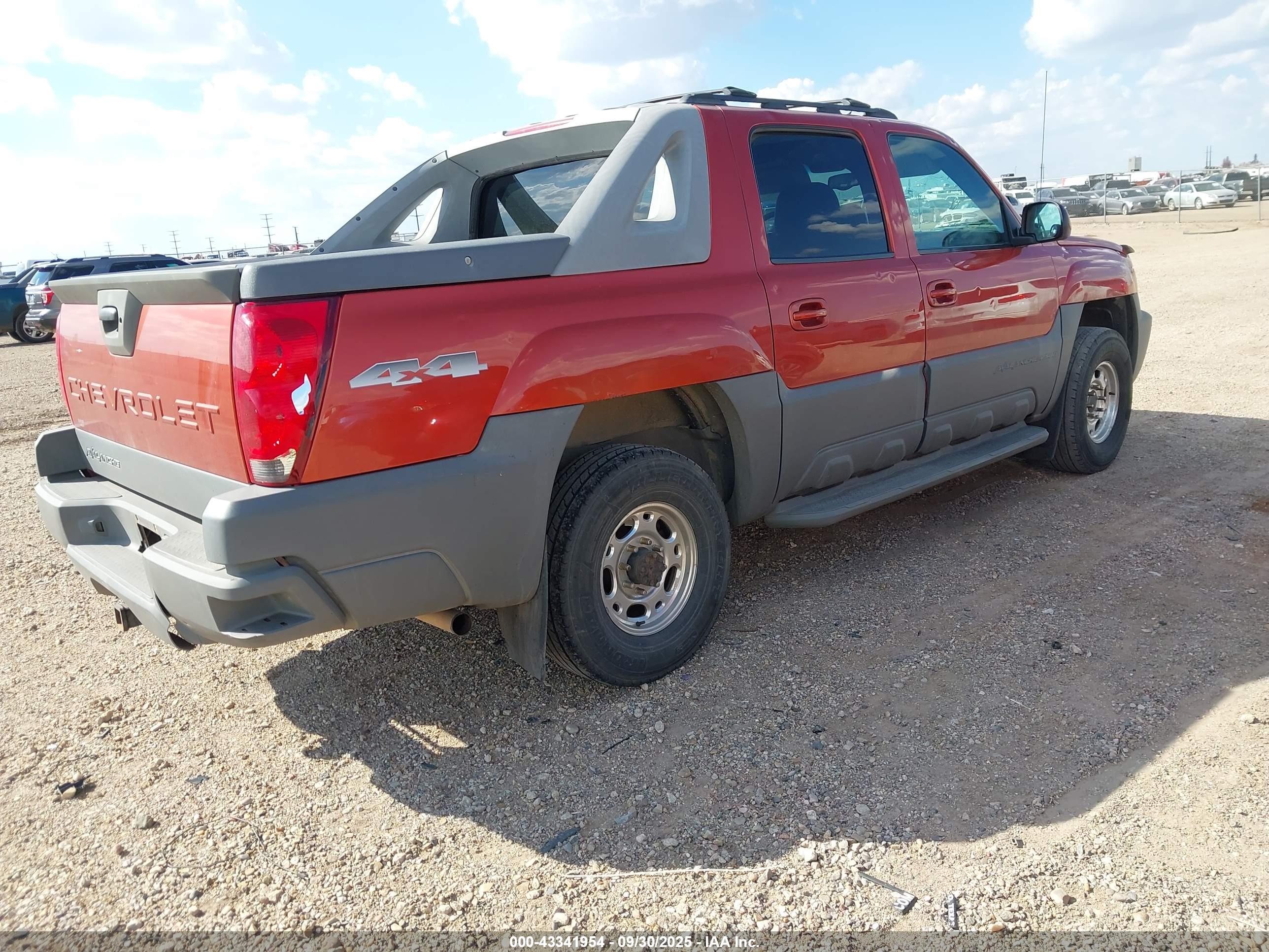 CHEVROLET AVALANCHE image 4