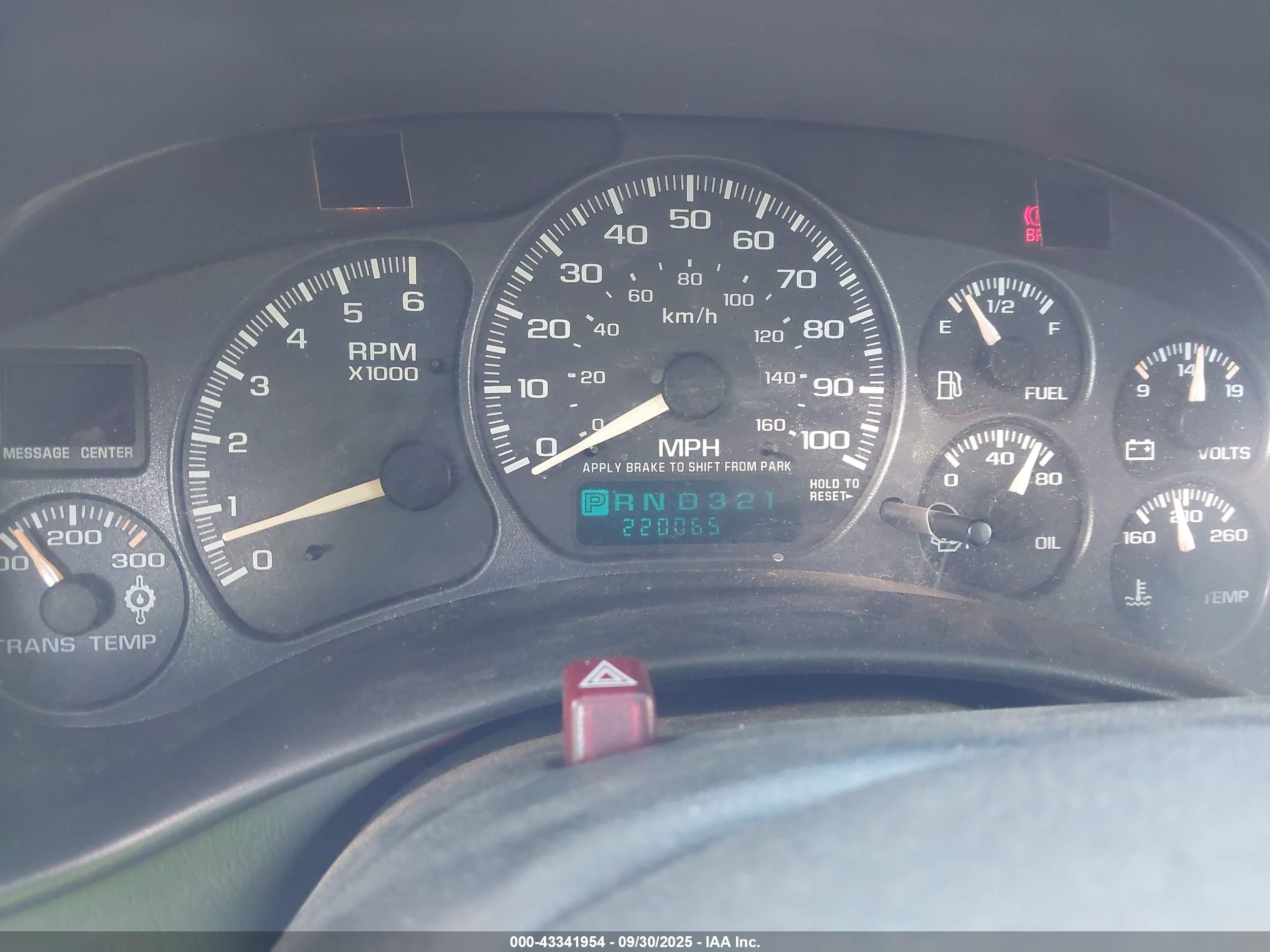 CHEVROLET AVALANCHE image 7