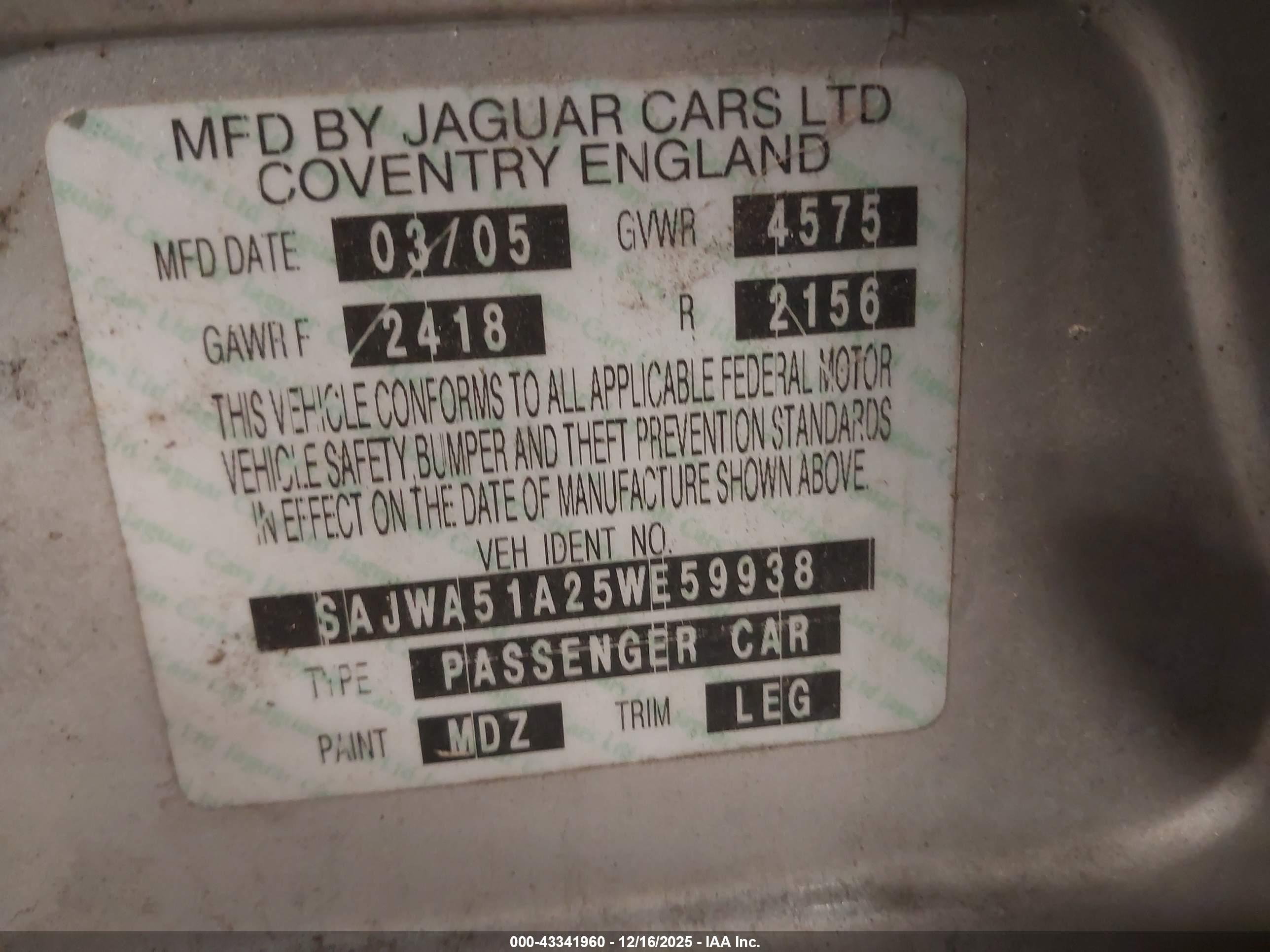 JAGUAR X-TYPE image 9