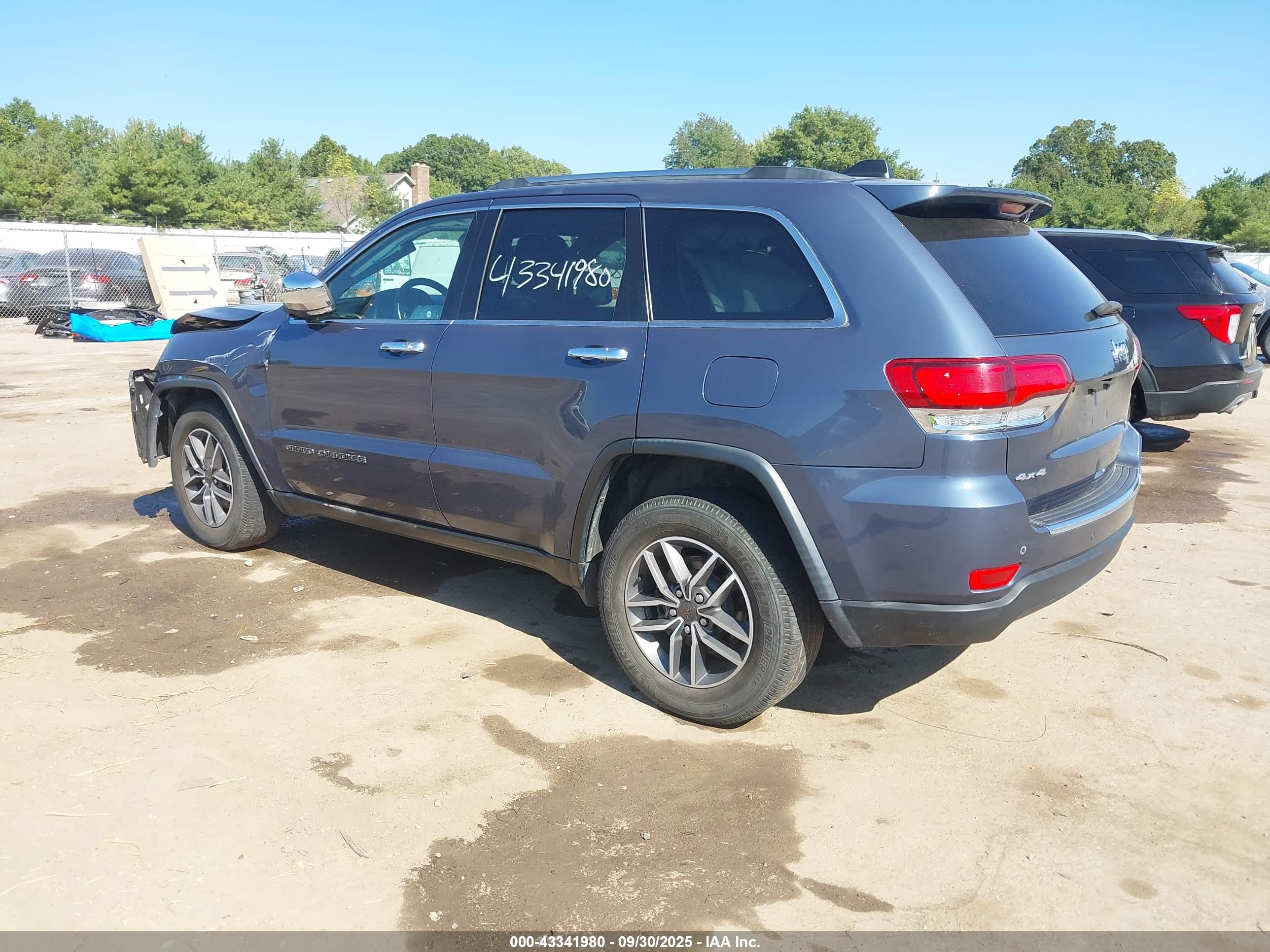JEEP GRAND image 3