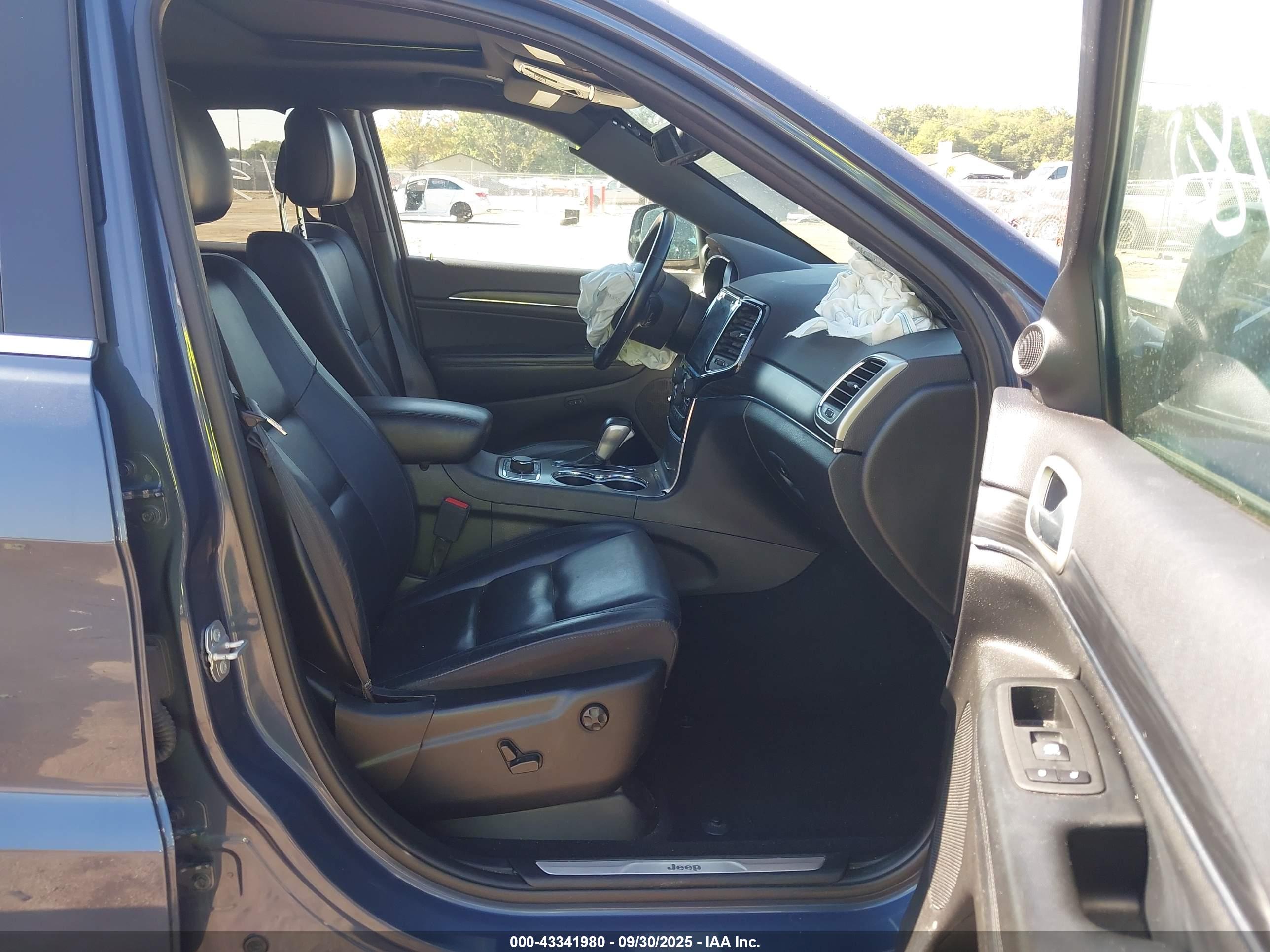 JEEP GRAND image 5