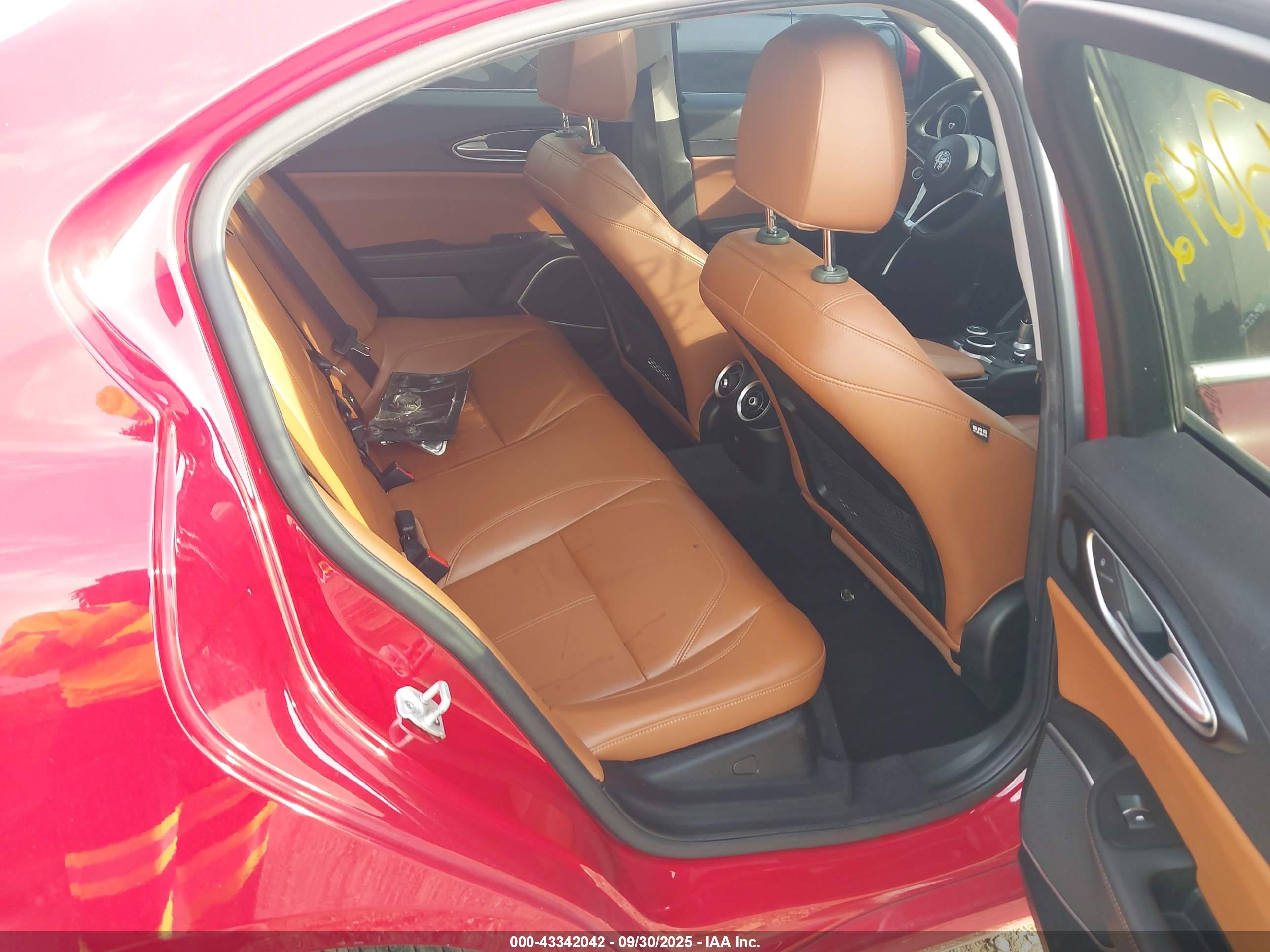 ALFA ROMEO image 8