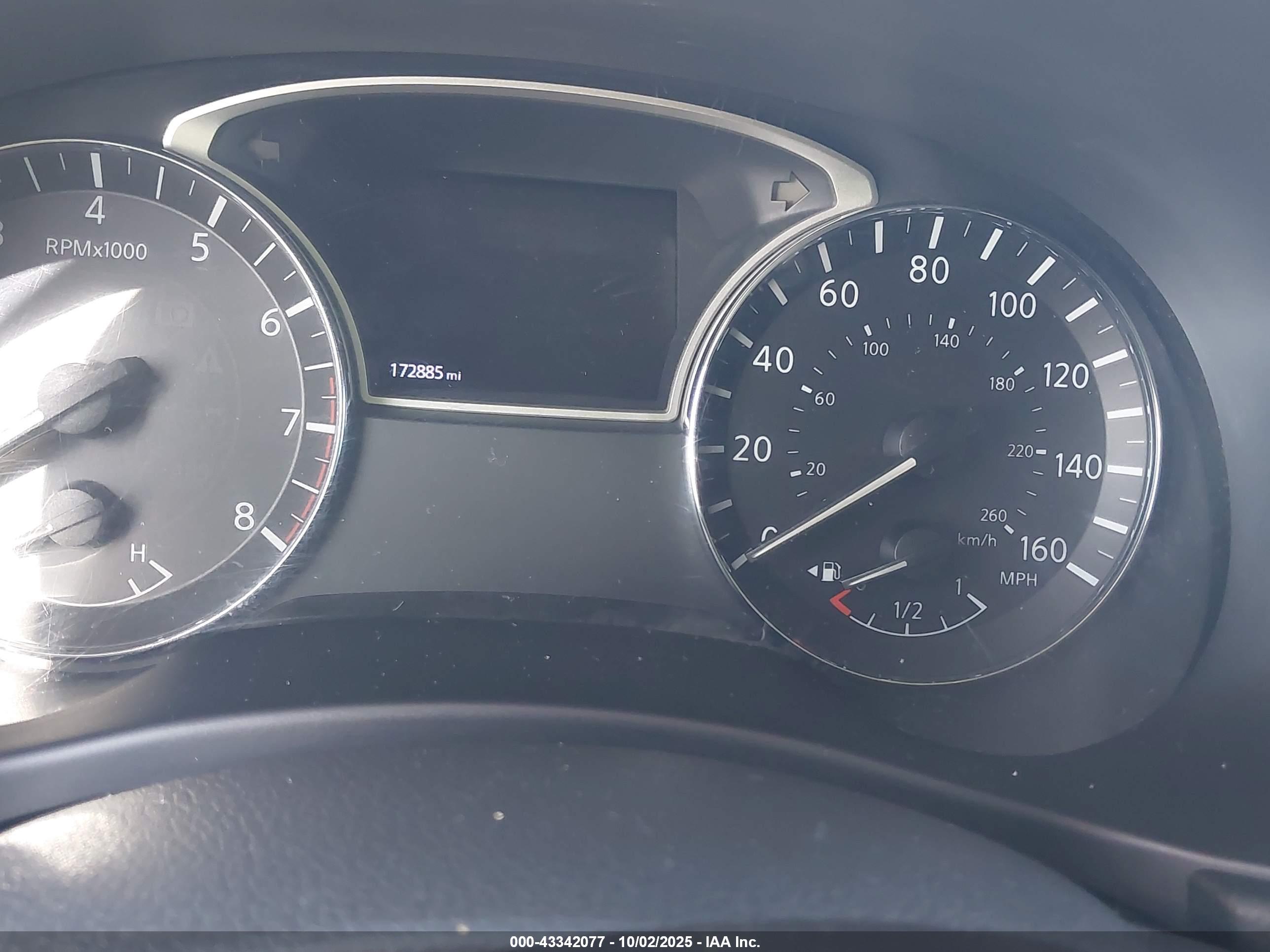NISSAN PATHFINDER image 7
