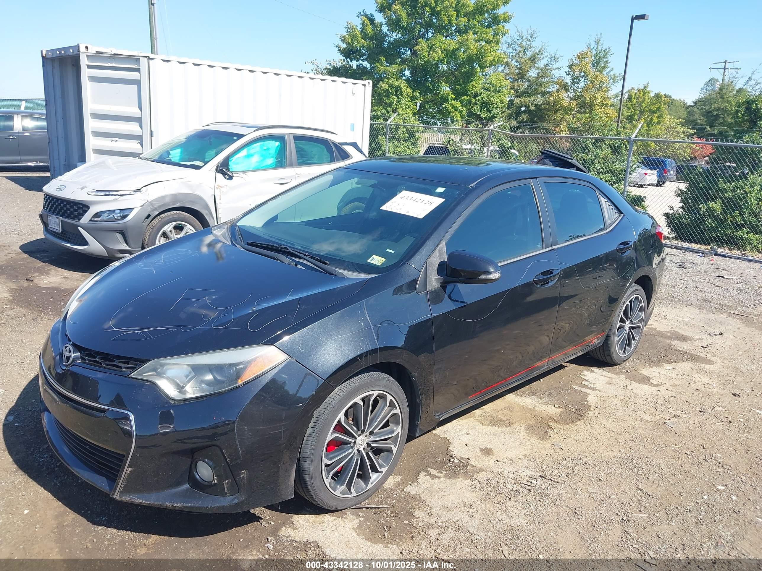 TOYOTA COROLLA image 2