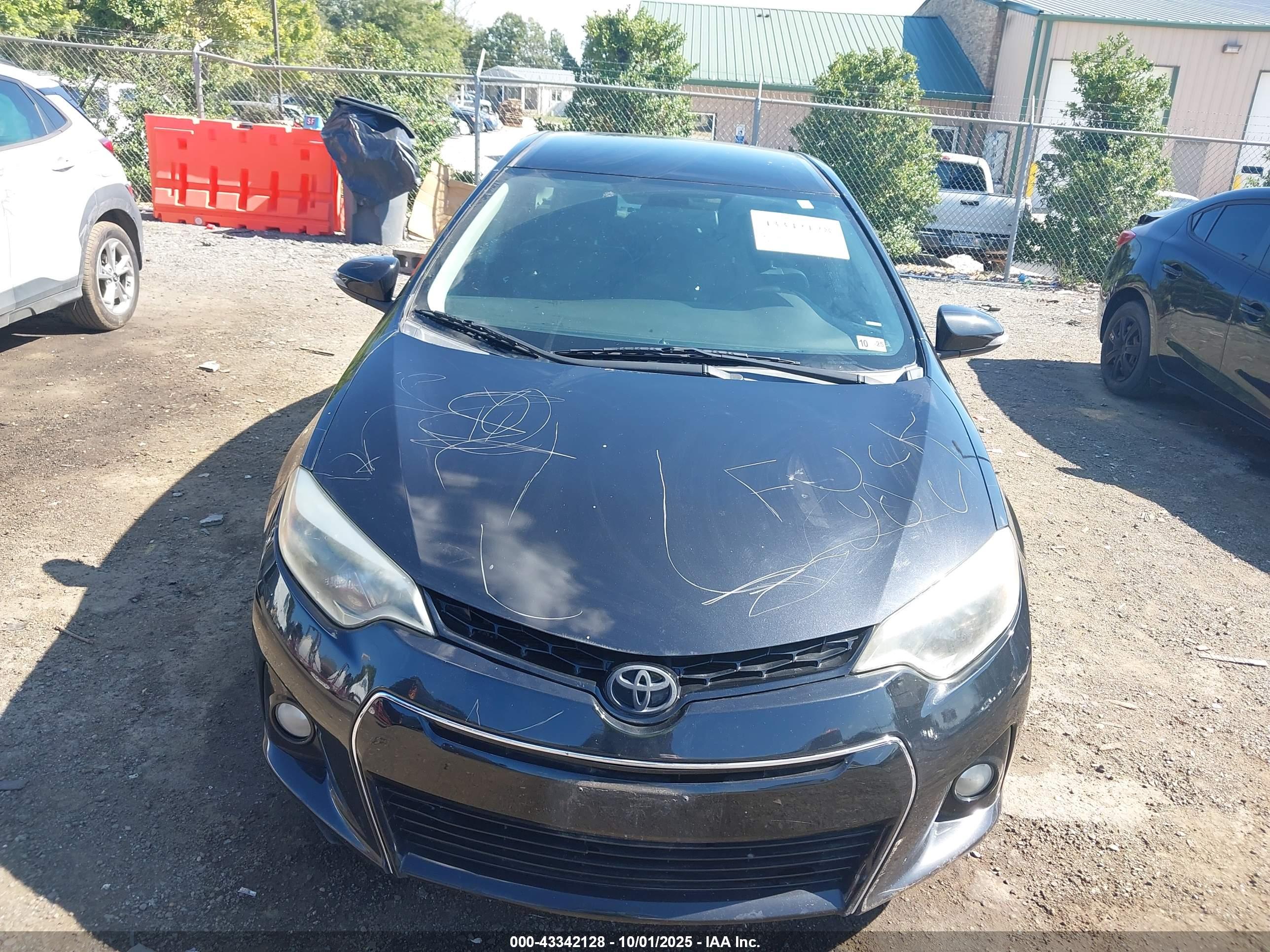 TOYOTA COROLLA image 6