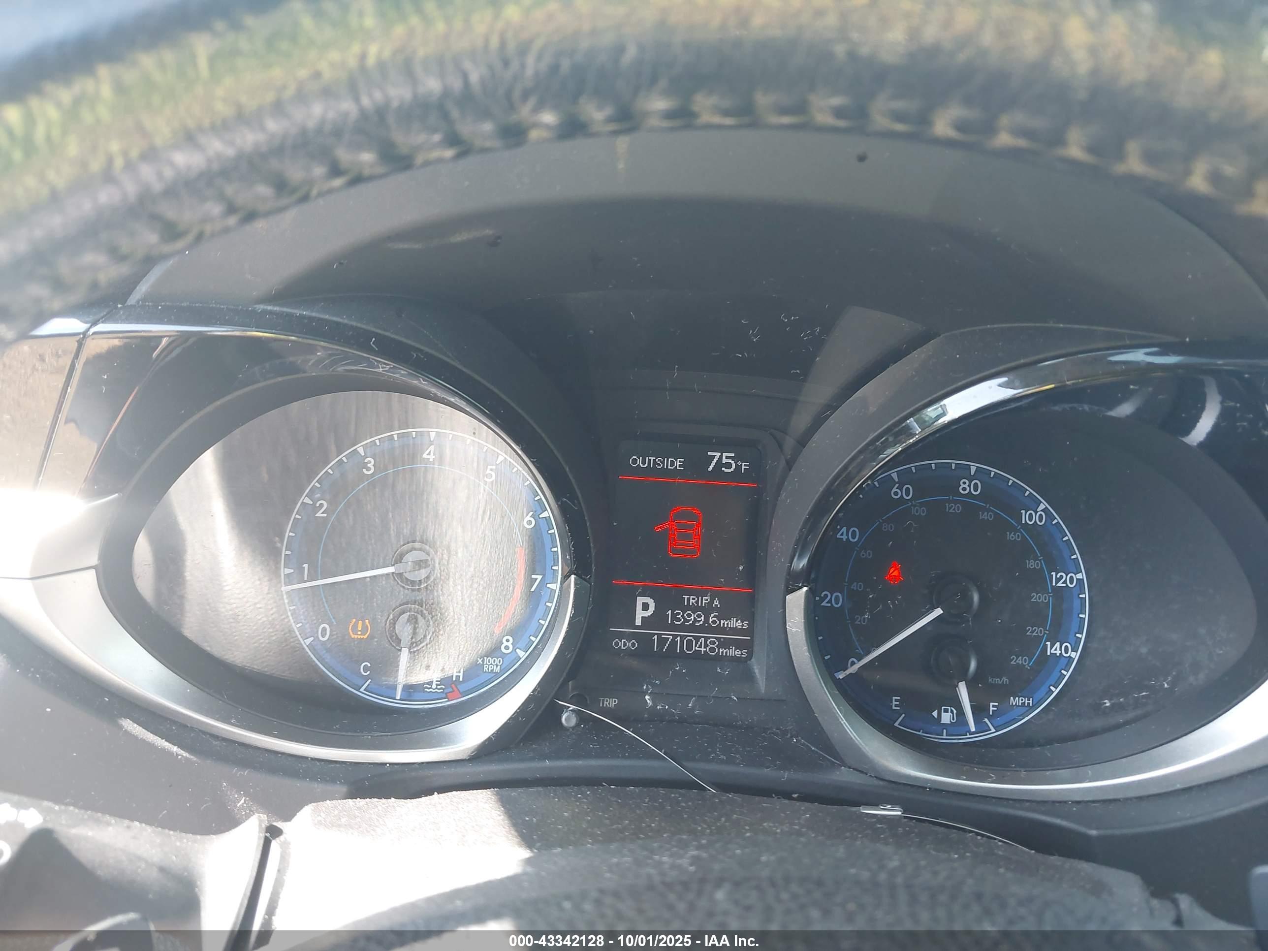TOYOTA COROLLA image 7