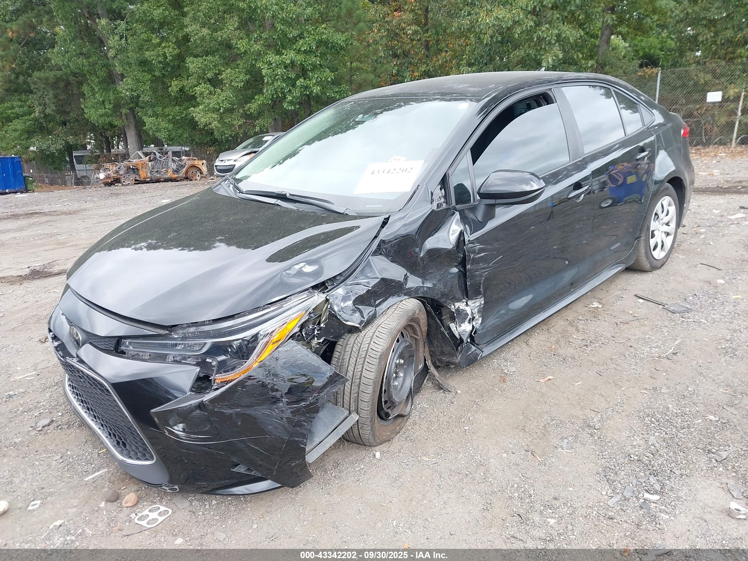 TOYOTA COROLLA image 2