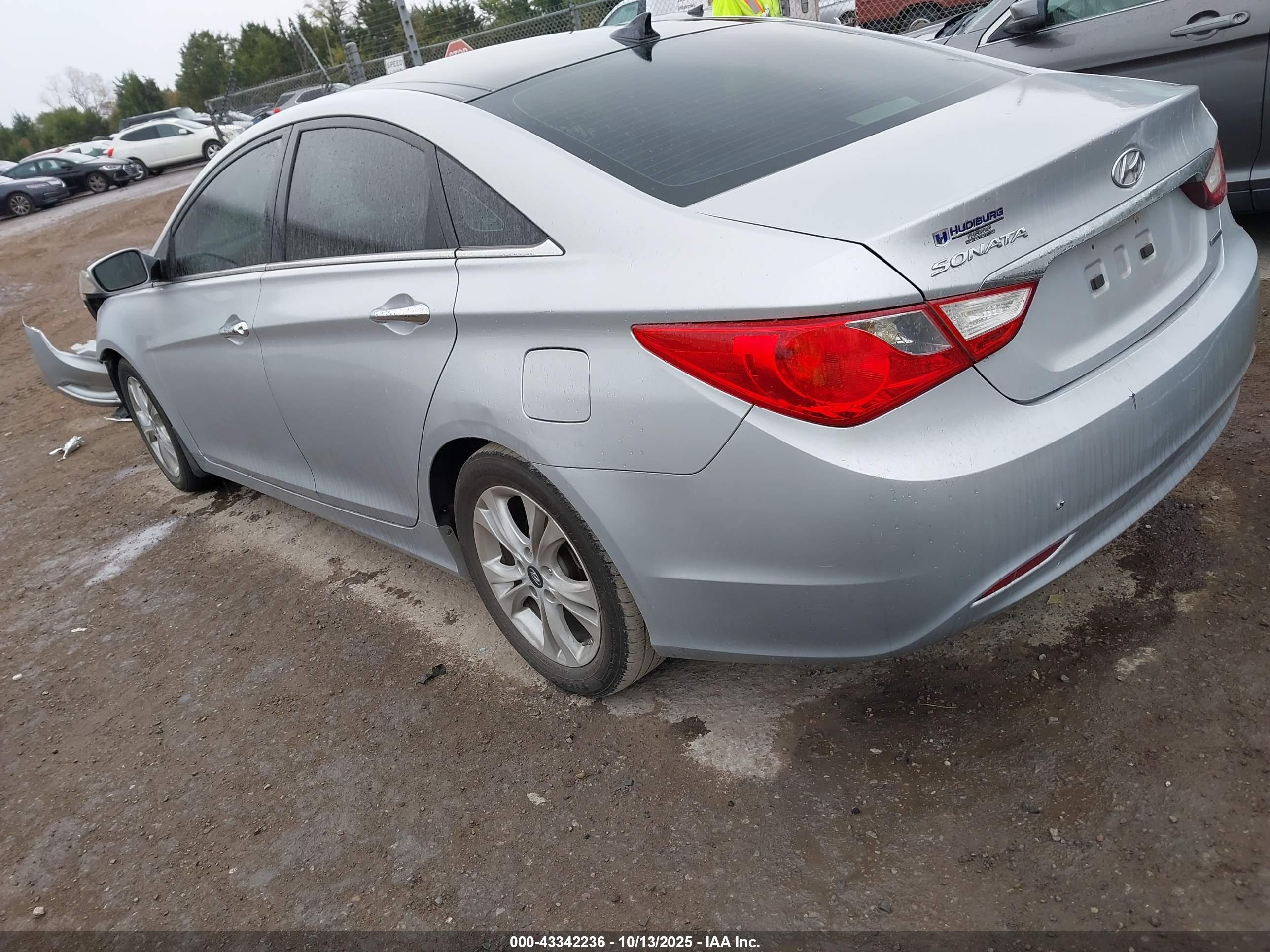 HYUNDAI SONATA image 3