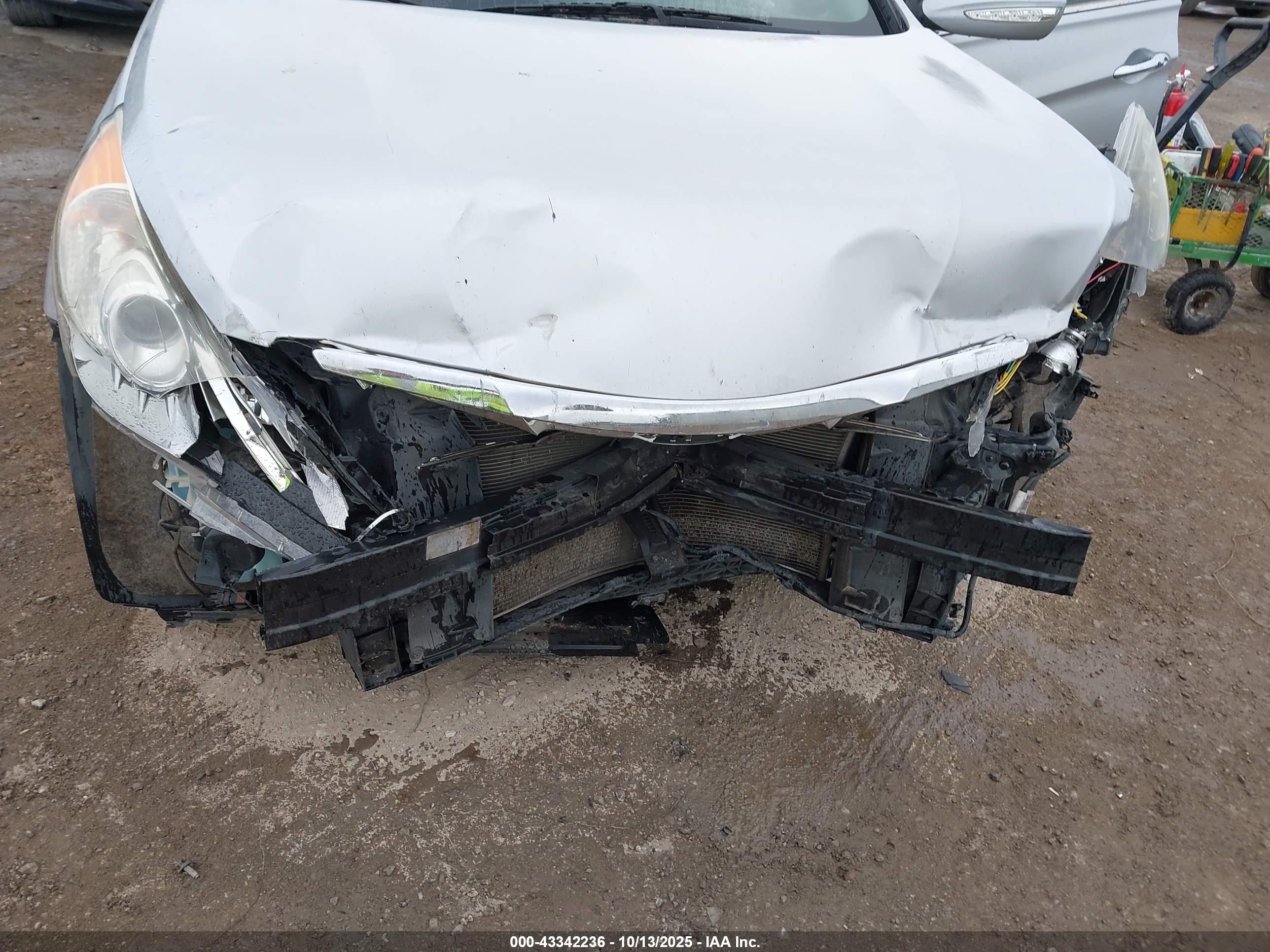 HYUNDAI SONATA image 6