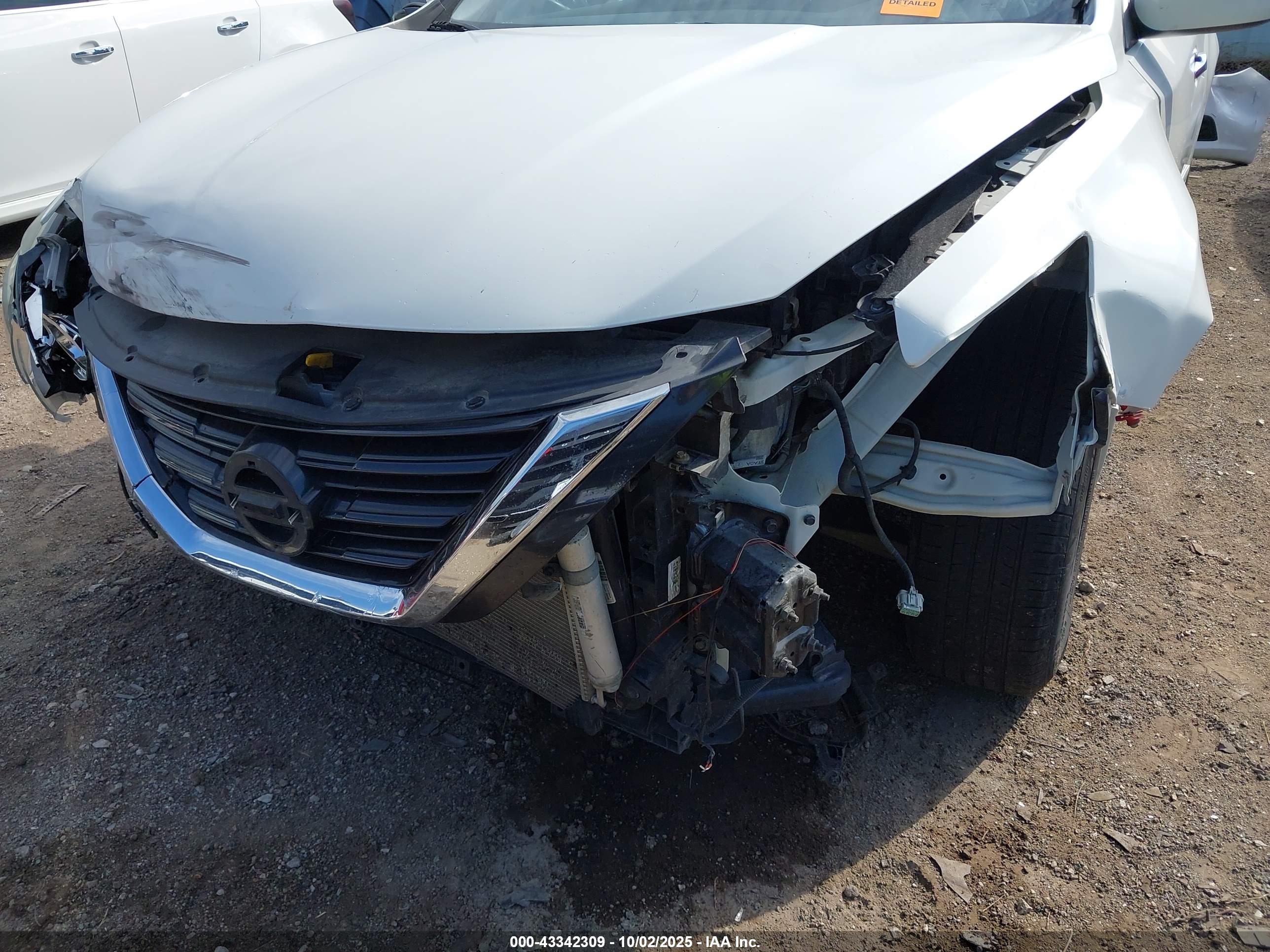 NISSAN ALTIMA image 6