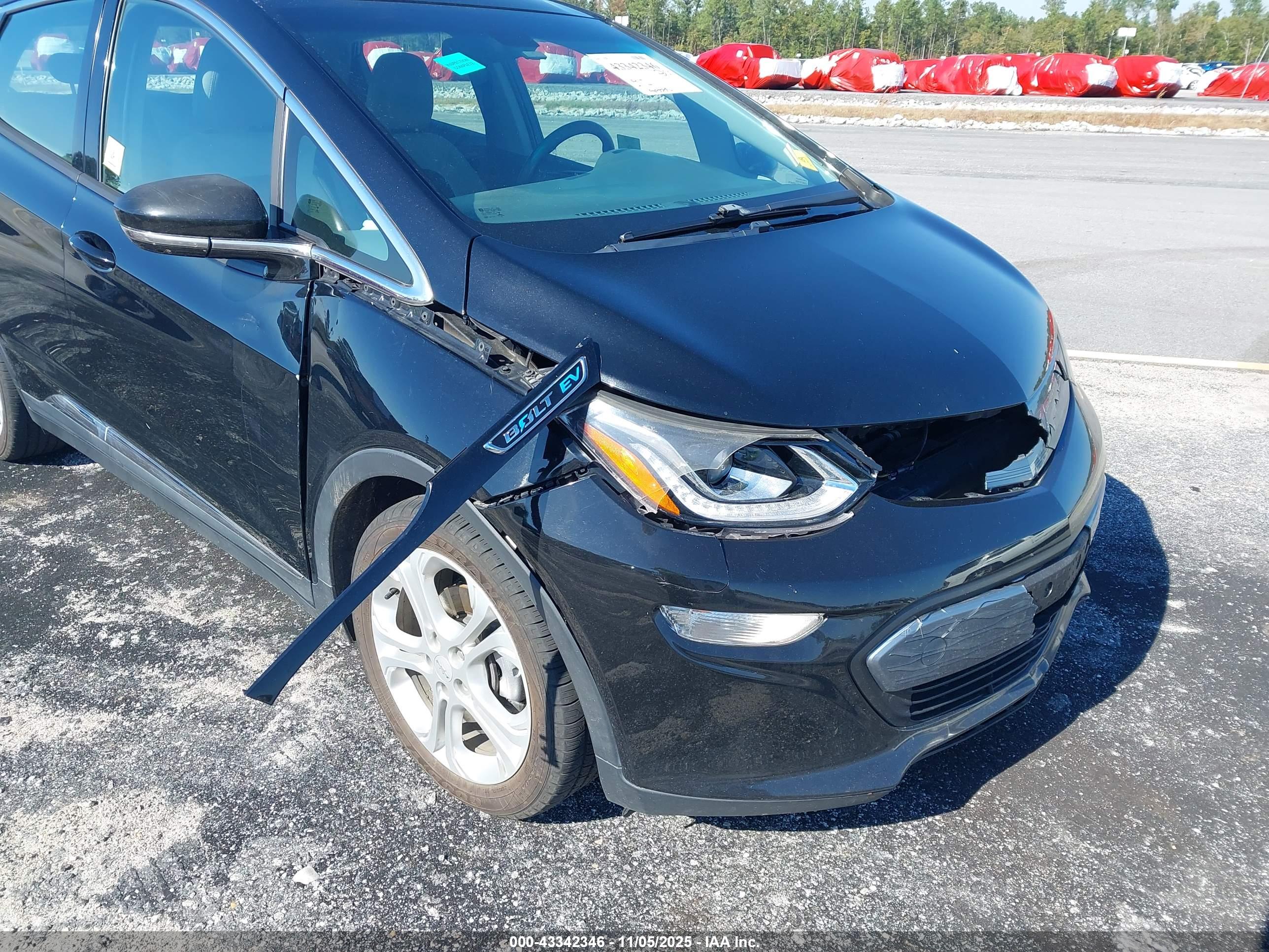 CHEVROLET BOLT image 6