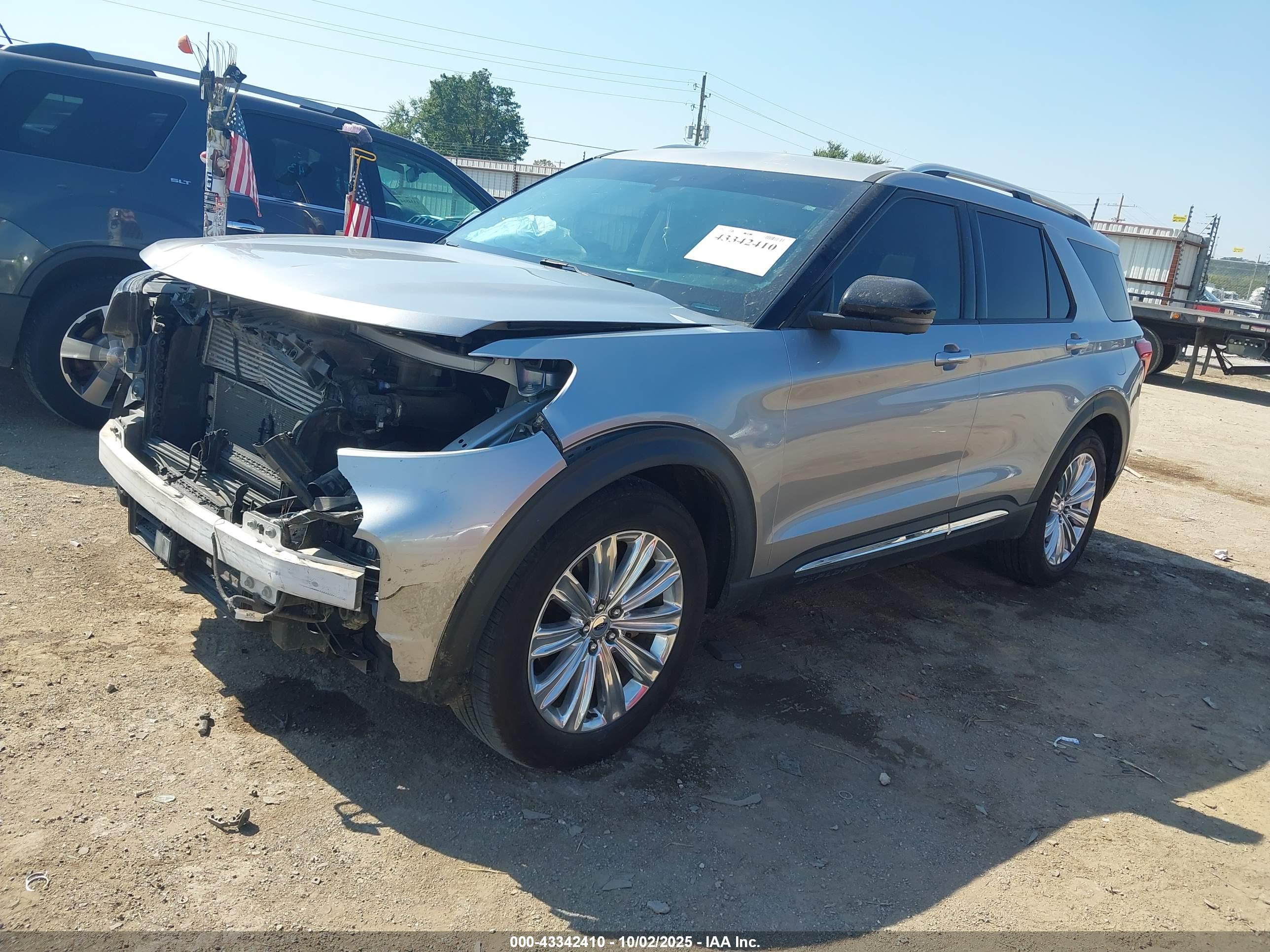 FORD EXPLORER image 2