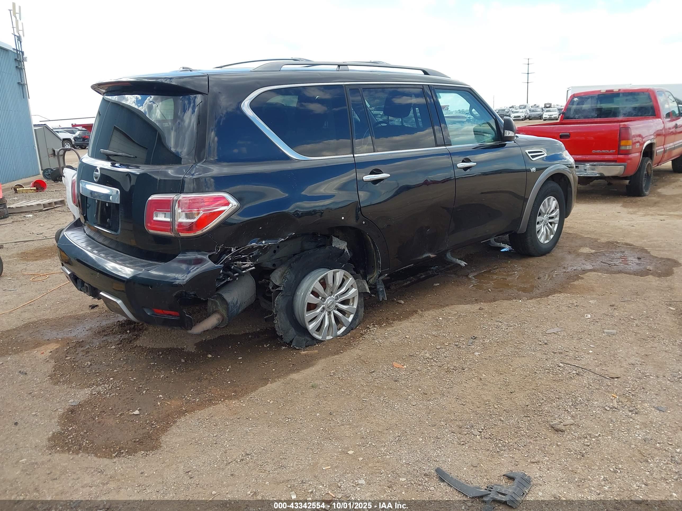 NISSAN ARMADA image 4