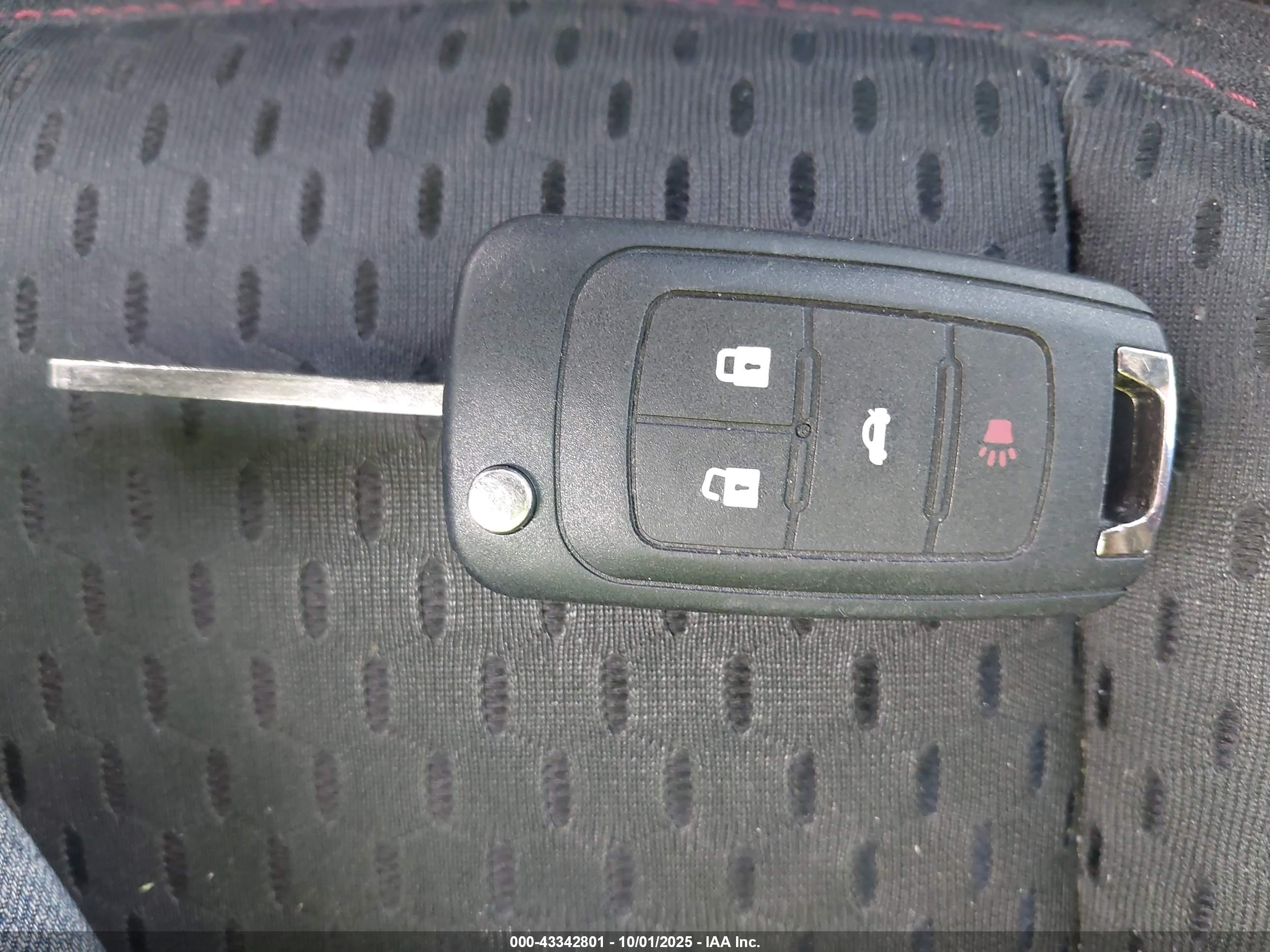 GMC TERRAIN image 11