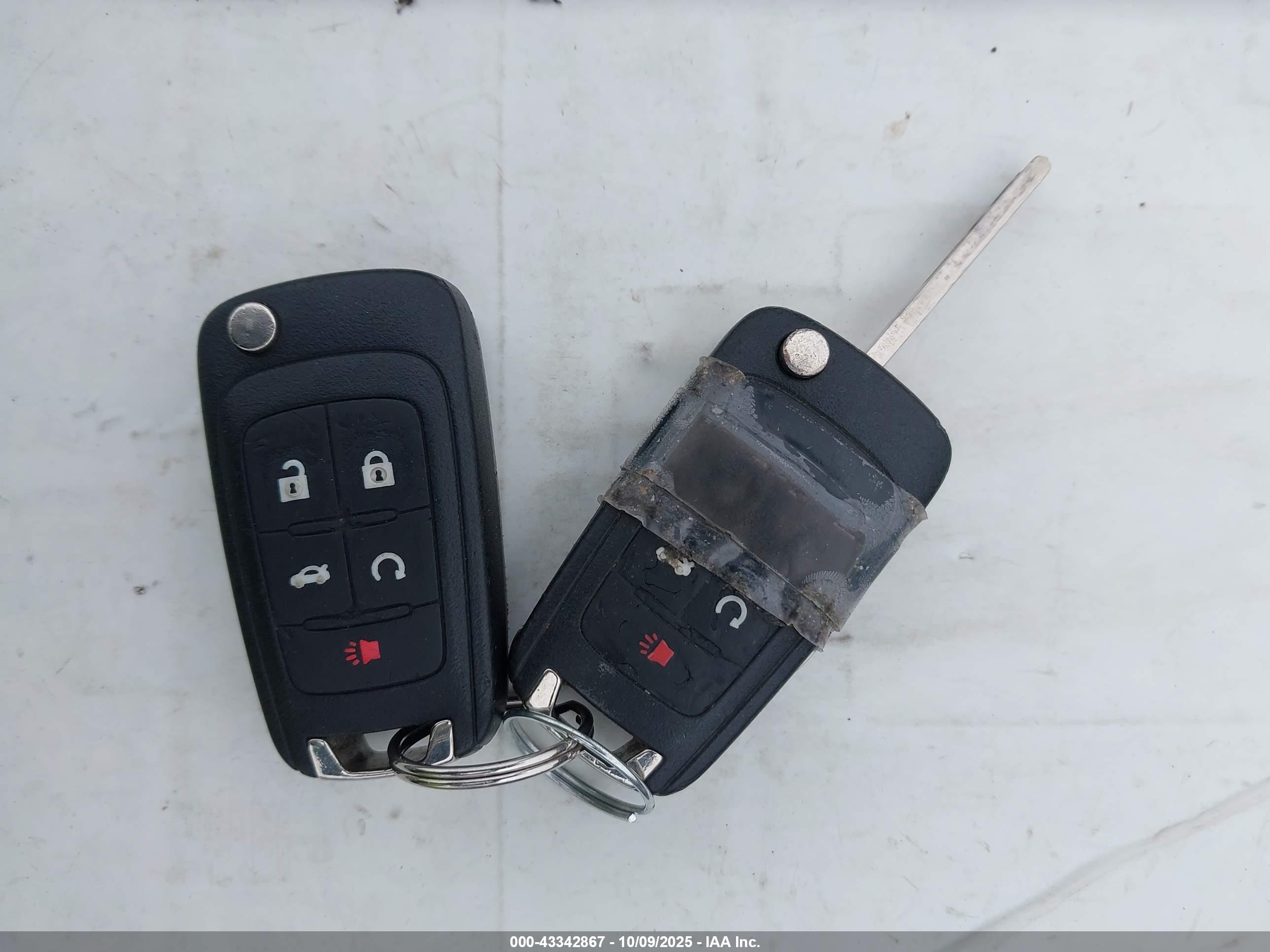 CHEVROLET EQUINOX image 11