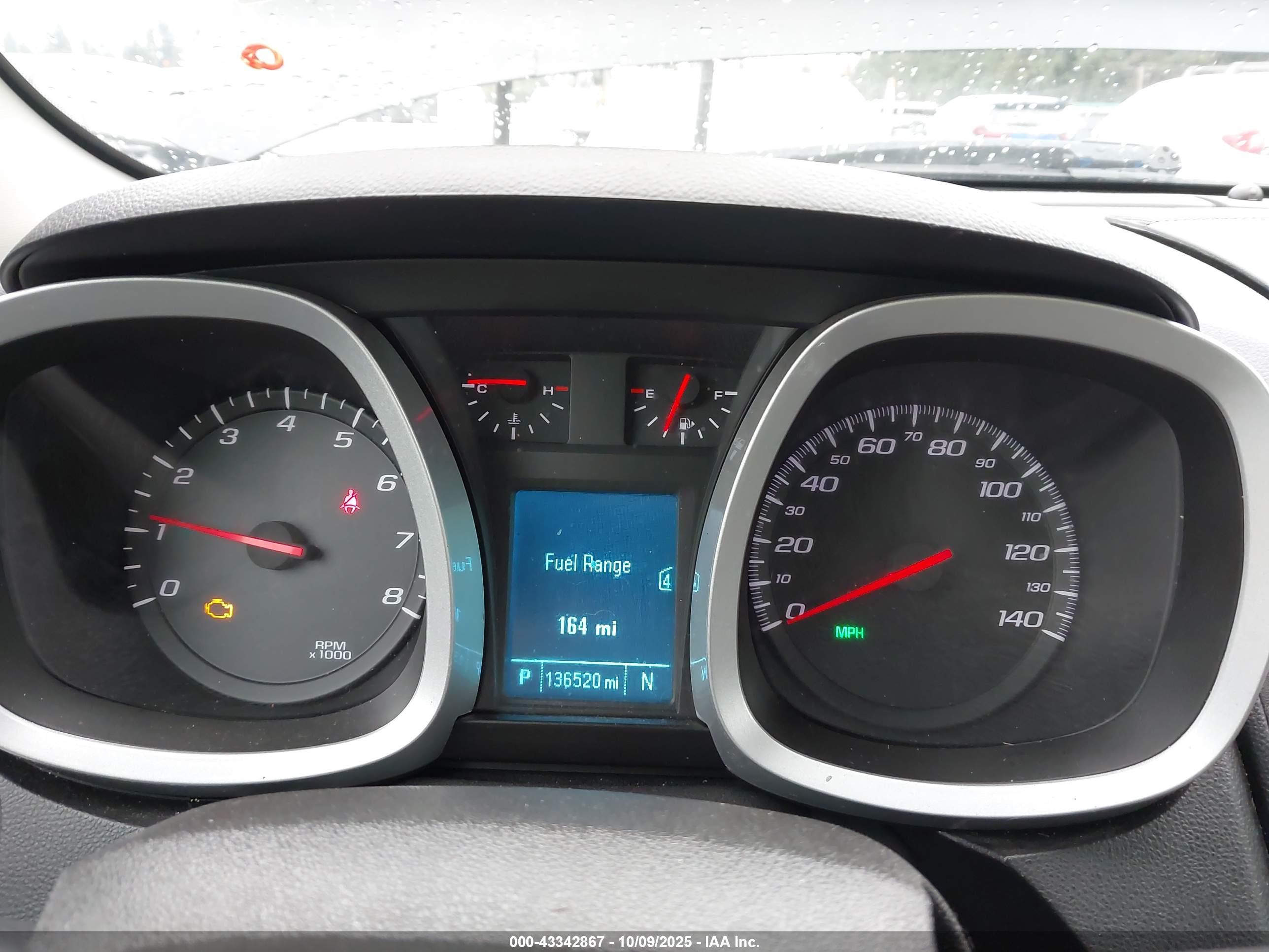 CHEVROLET EQUINOX image 7