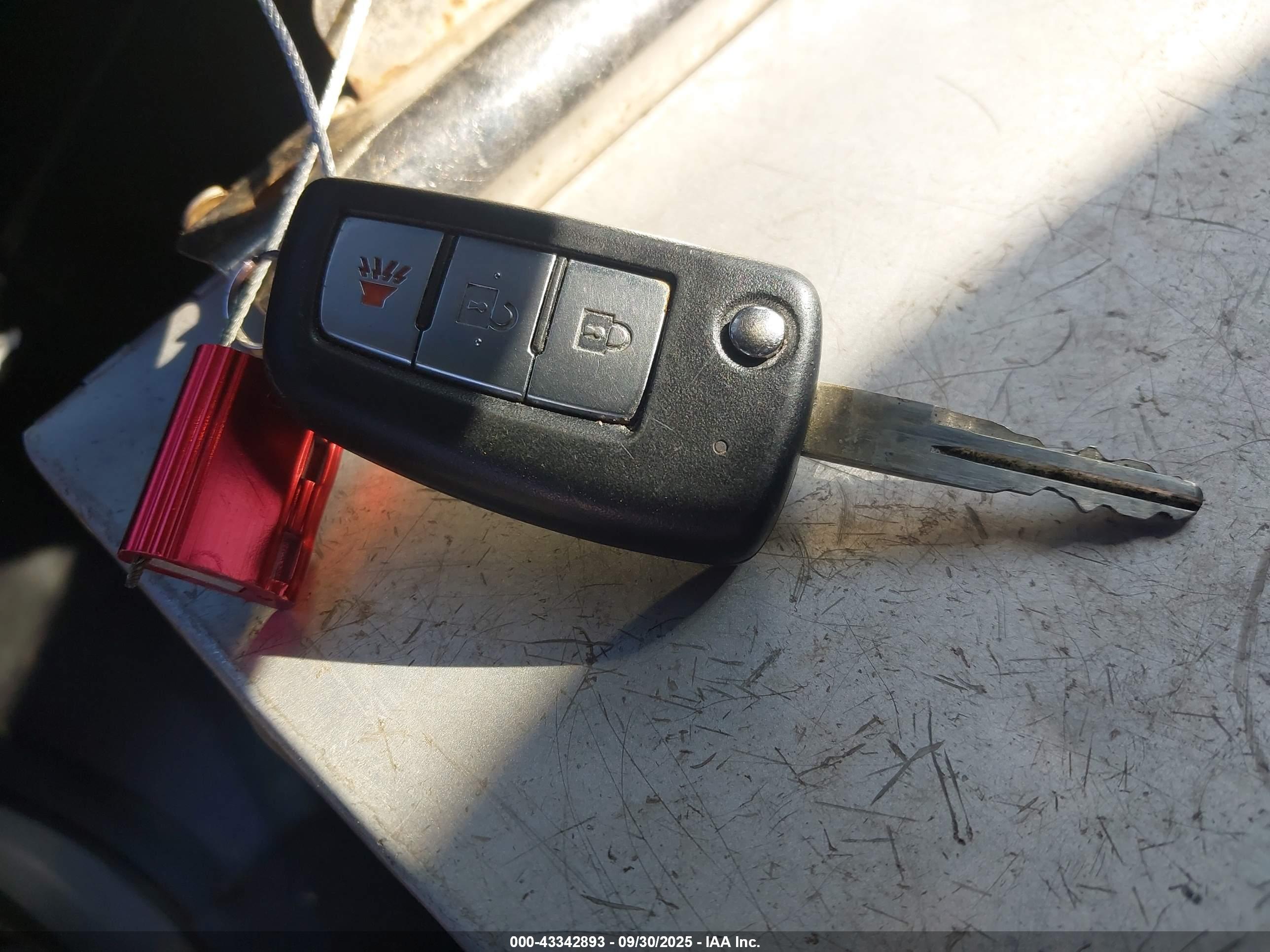 NISSAN ROGUE image 11