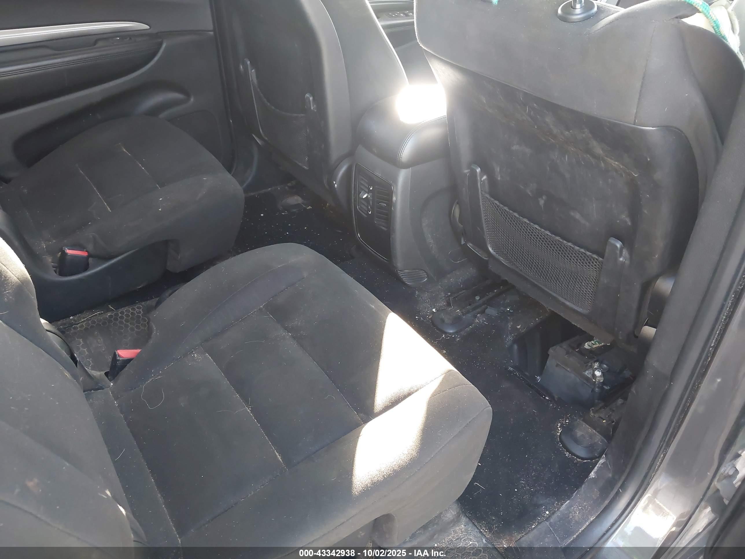 DODGE DURANGO image 8