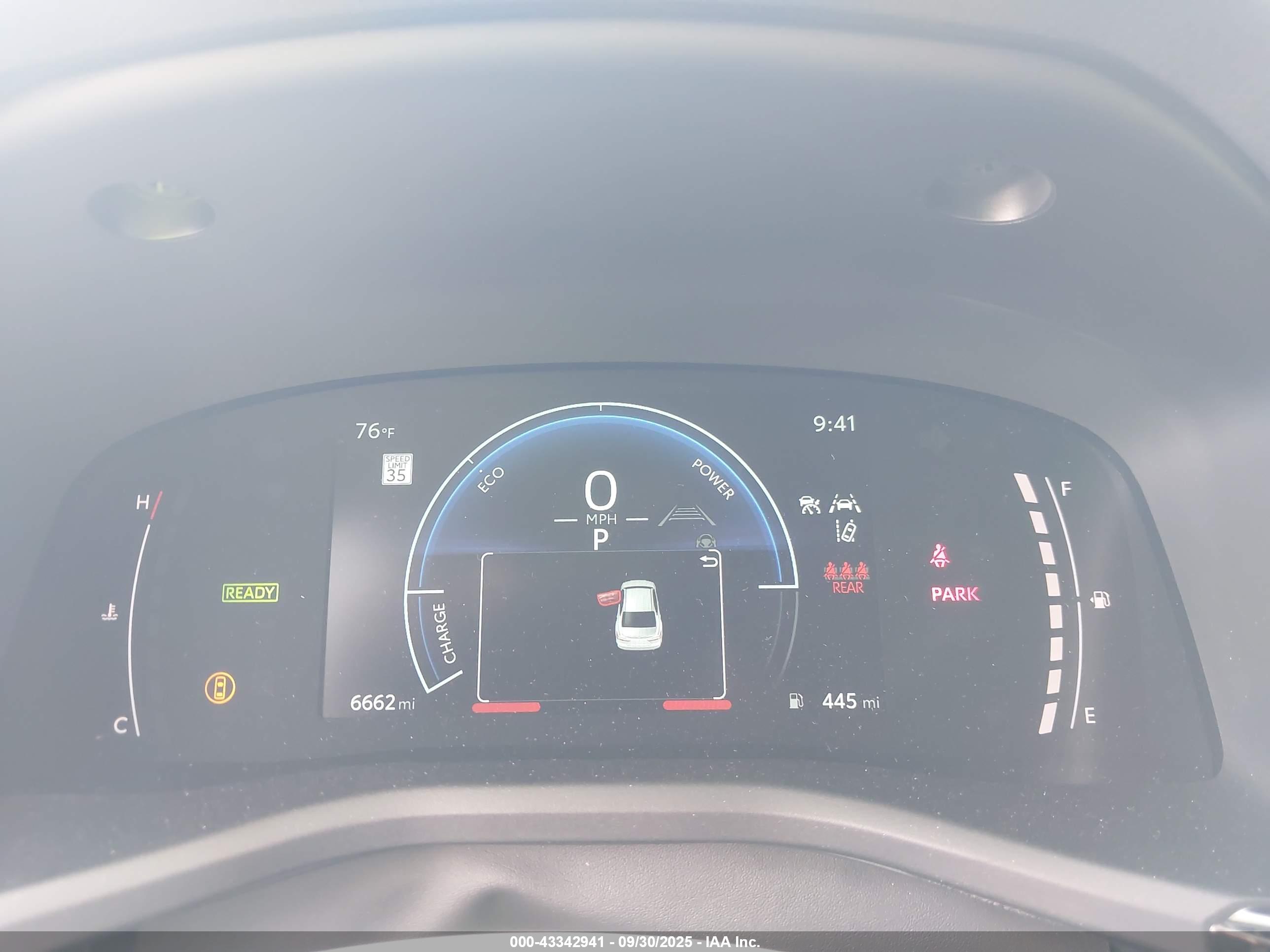TOYOTA CAMRY image 7