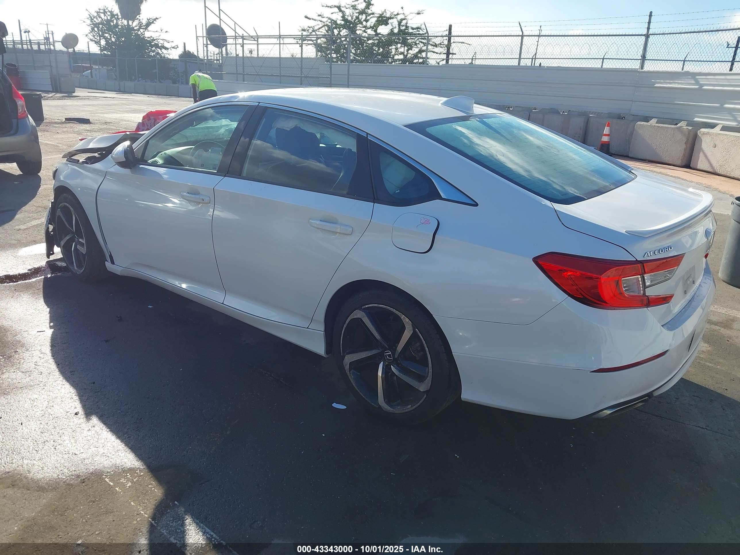 HONDA ACCORD image 3