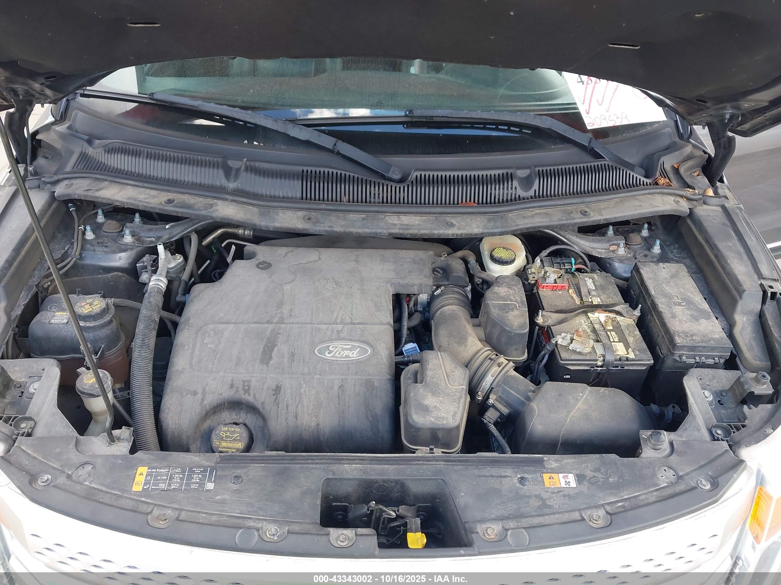FORD EXPLORER image 10
