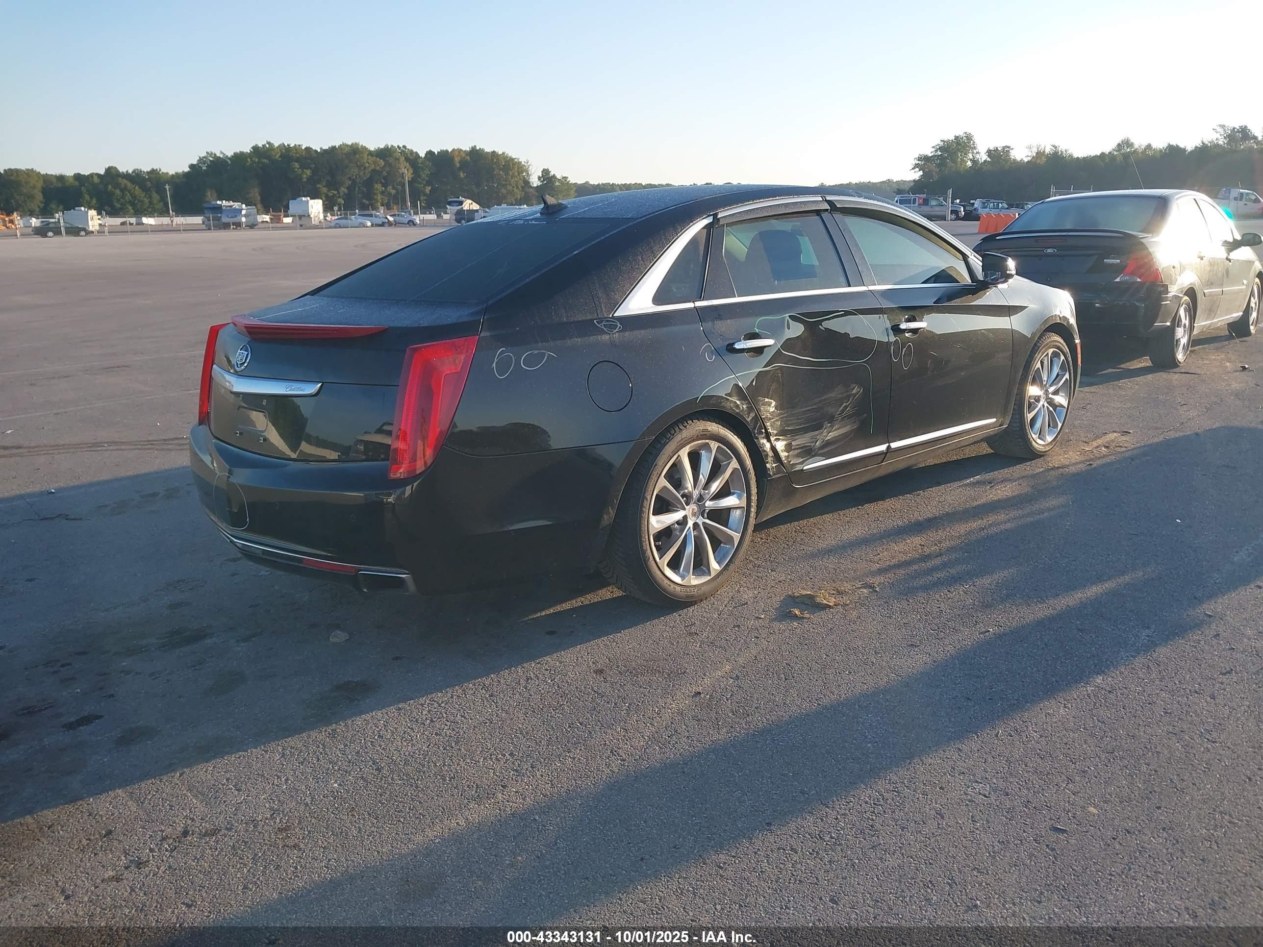 CADILLAC XTS image 4