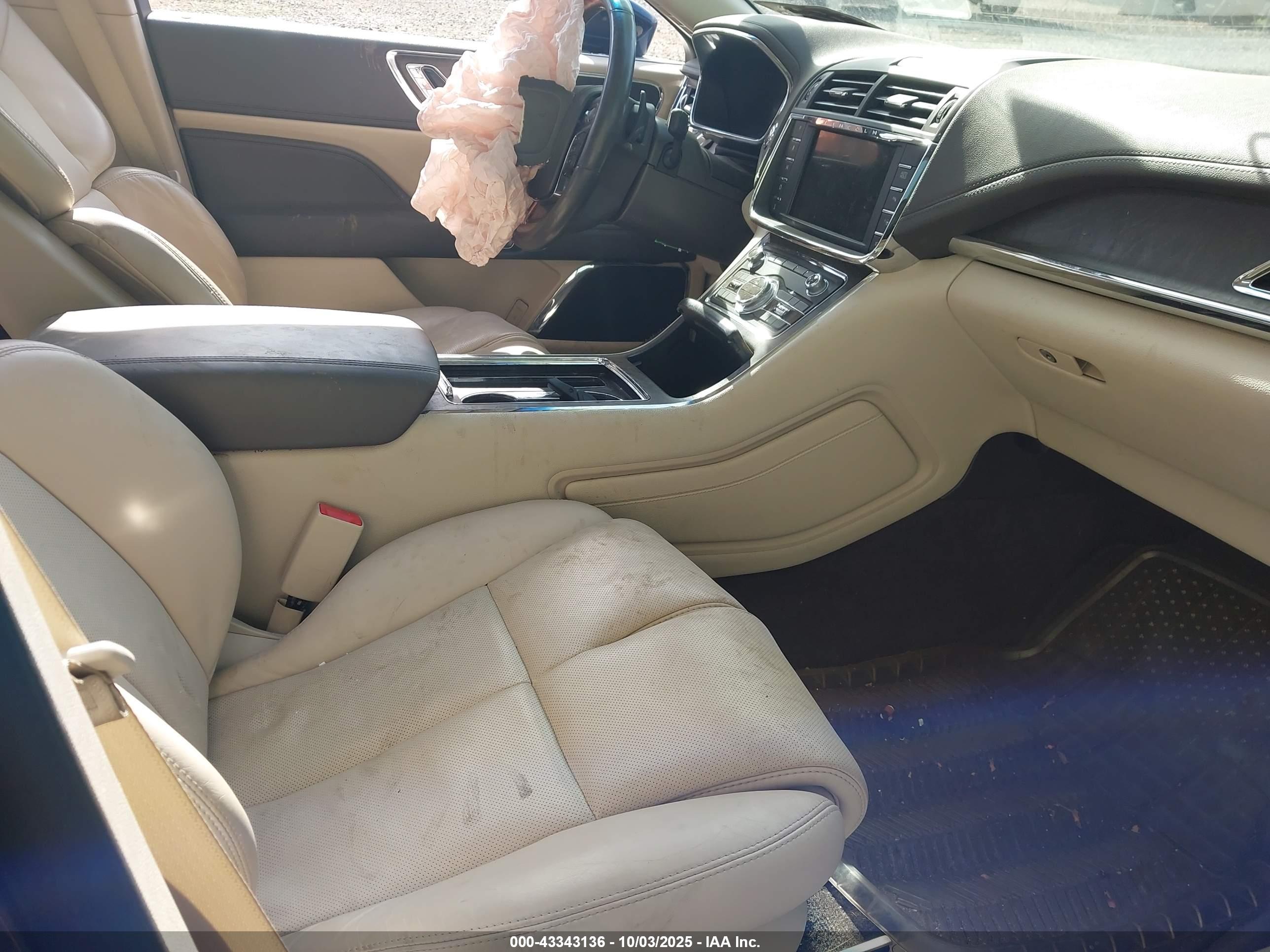 LINCOLN CONTINENTAL image 5