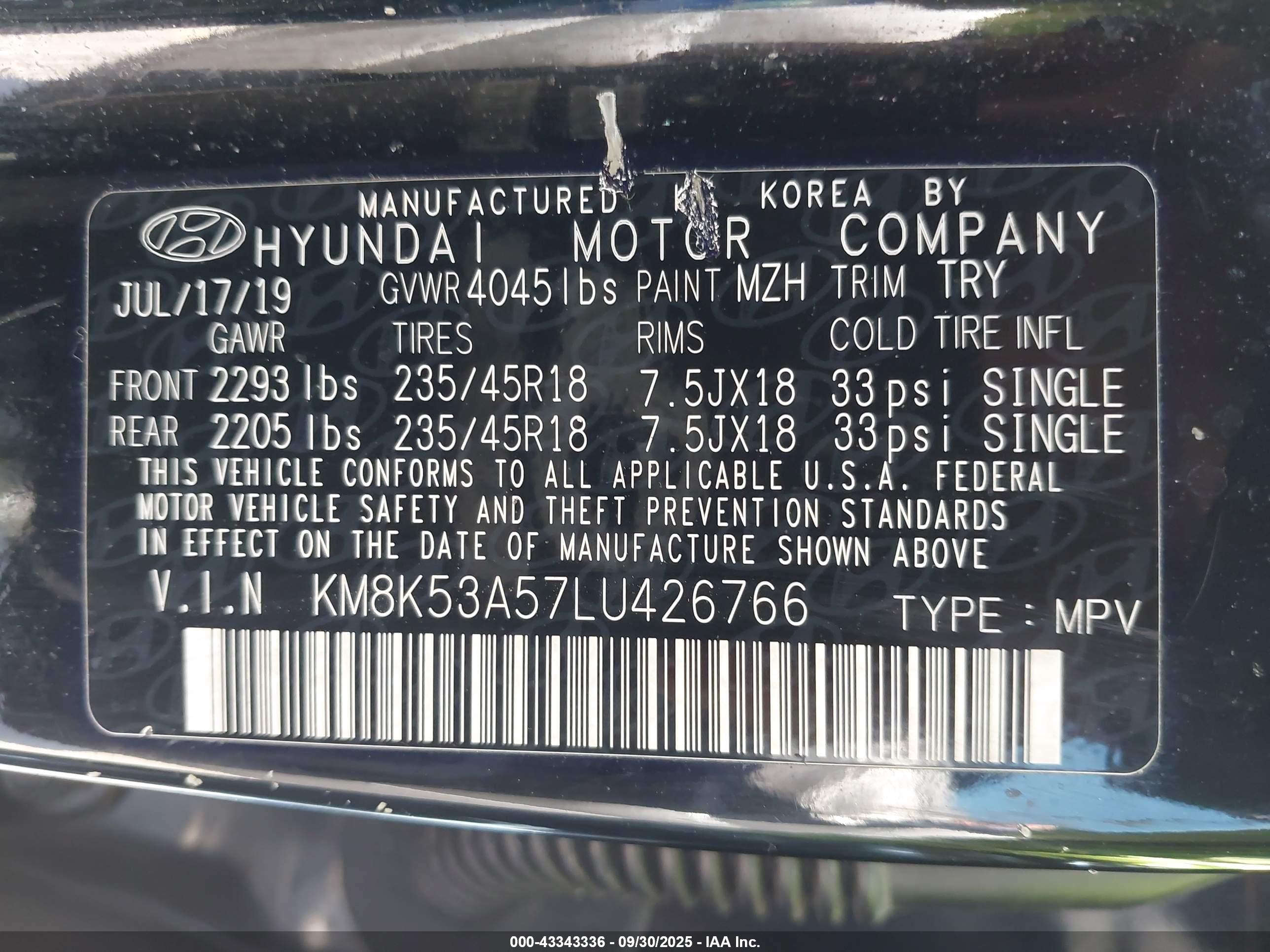 HYUNDAI KONA image 9