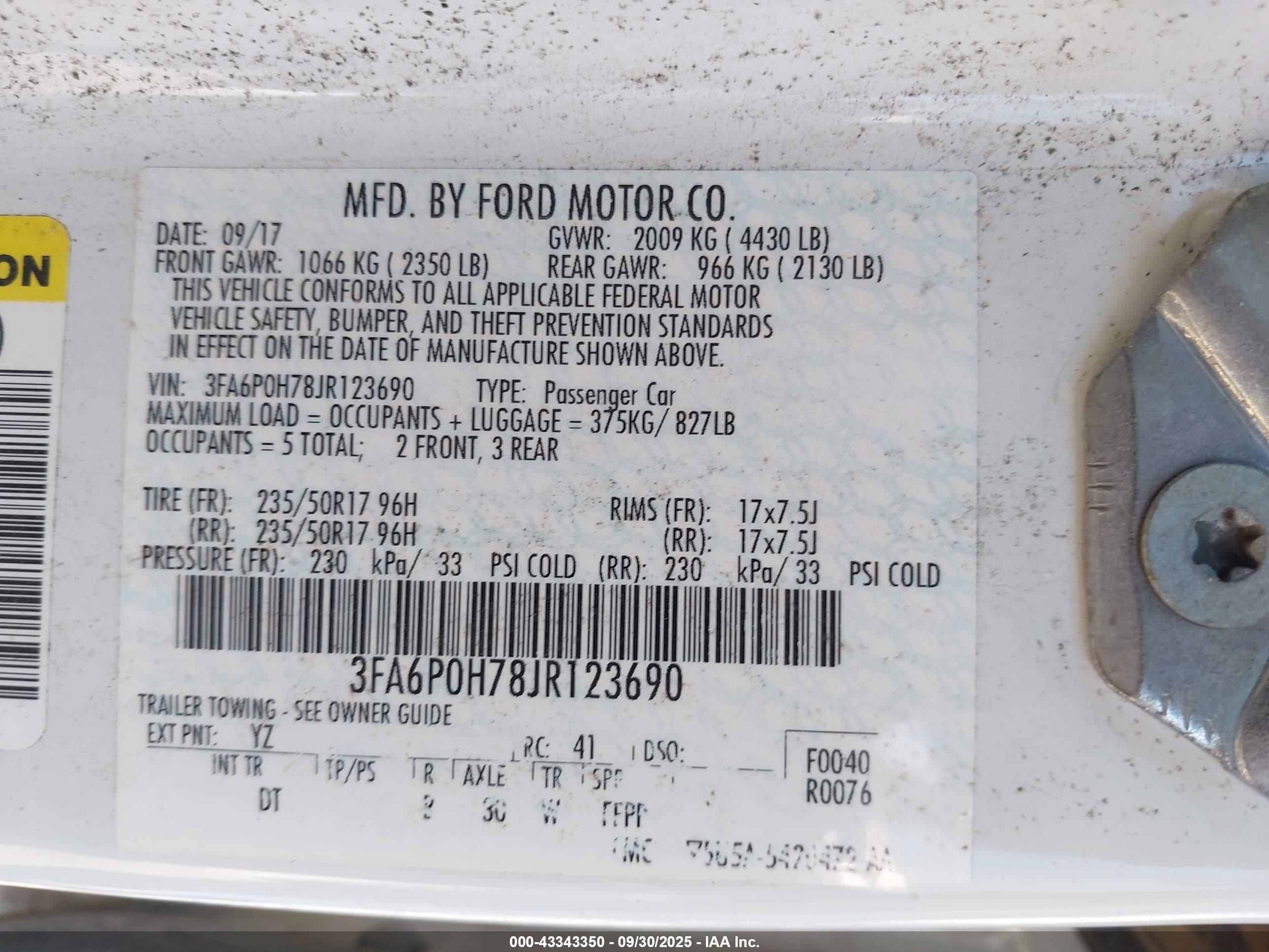 FORD FUSION image 9
