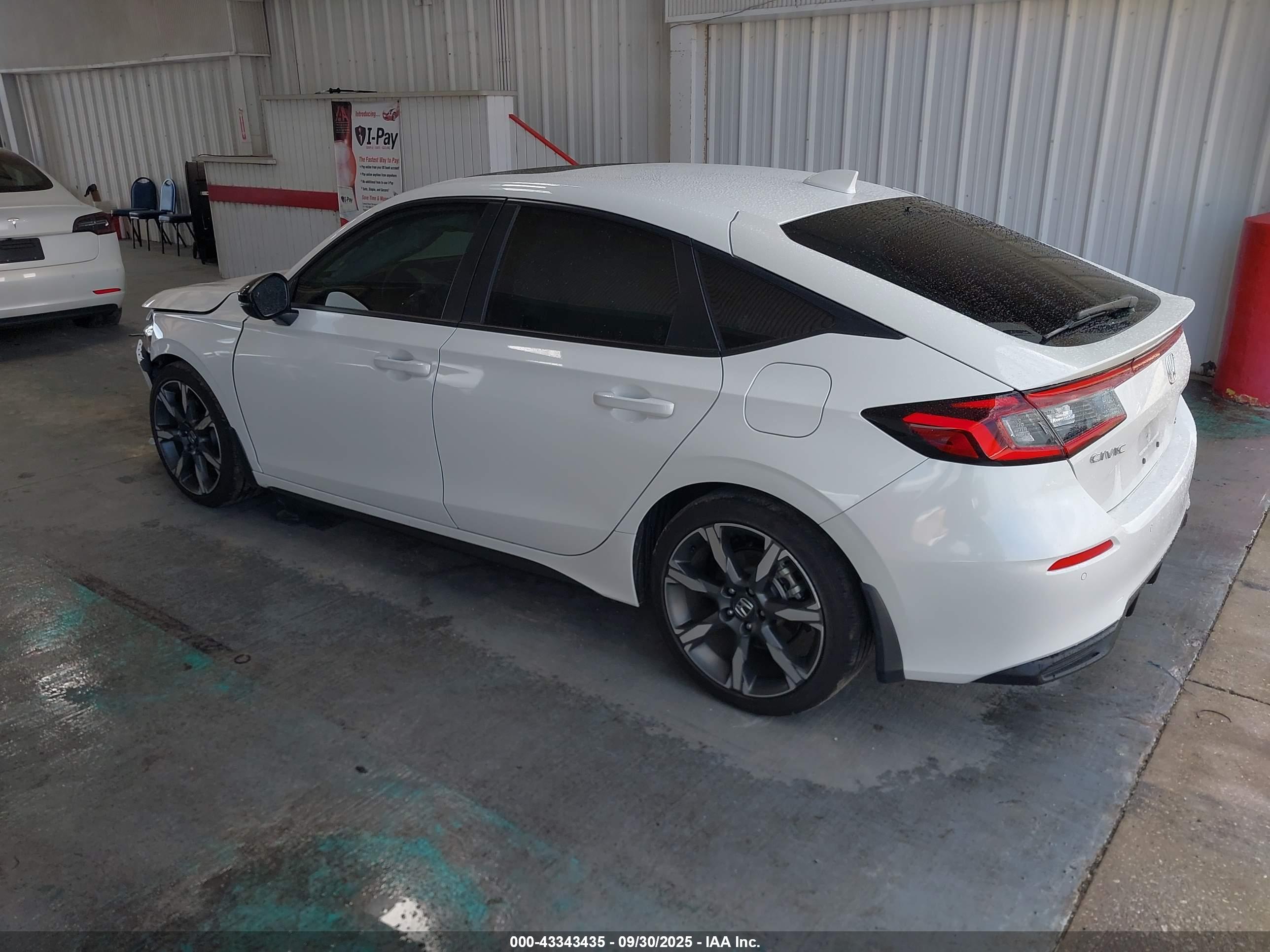 HONDA CIVIC image 3