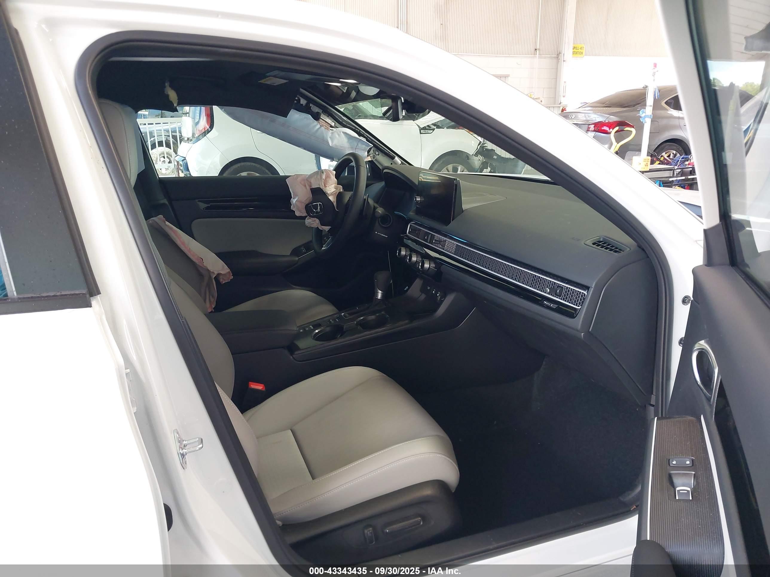 HONDA CIVIC image 5