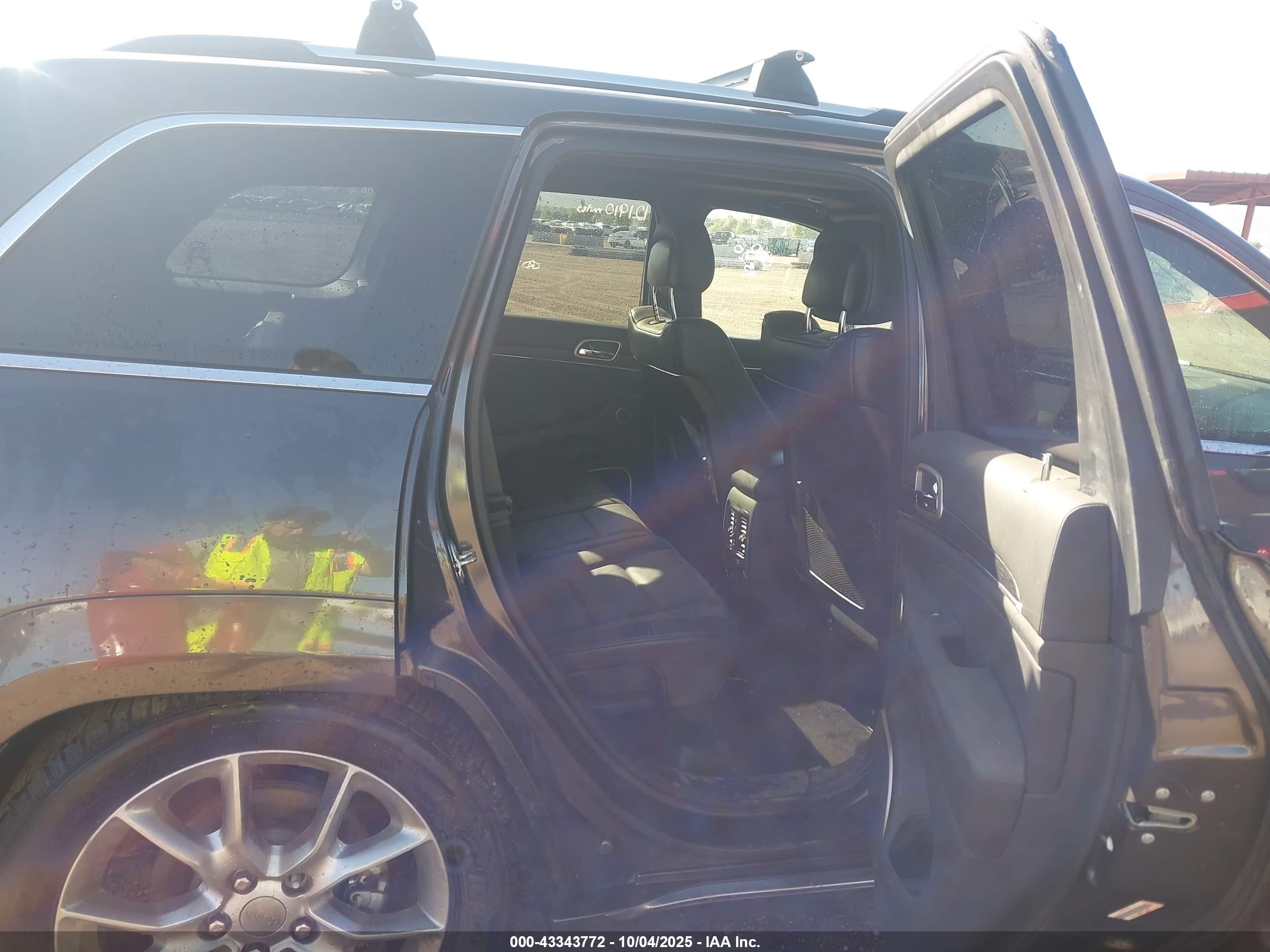 JEEP GRAND image 8