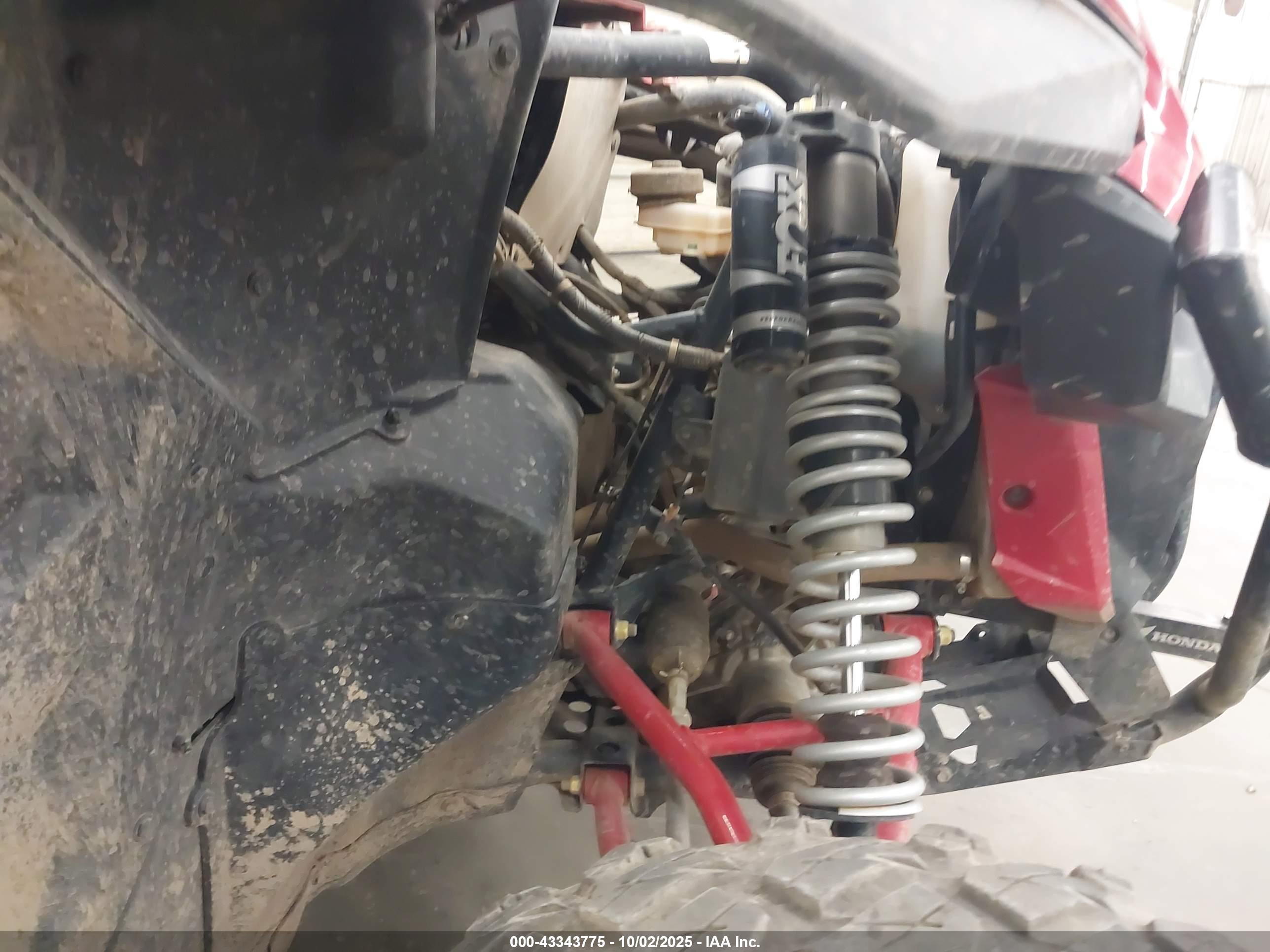 HONDA SXS1000 image 8