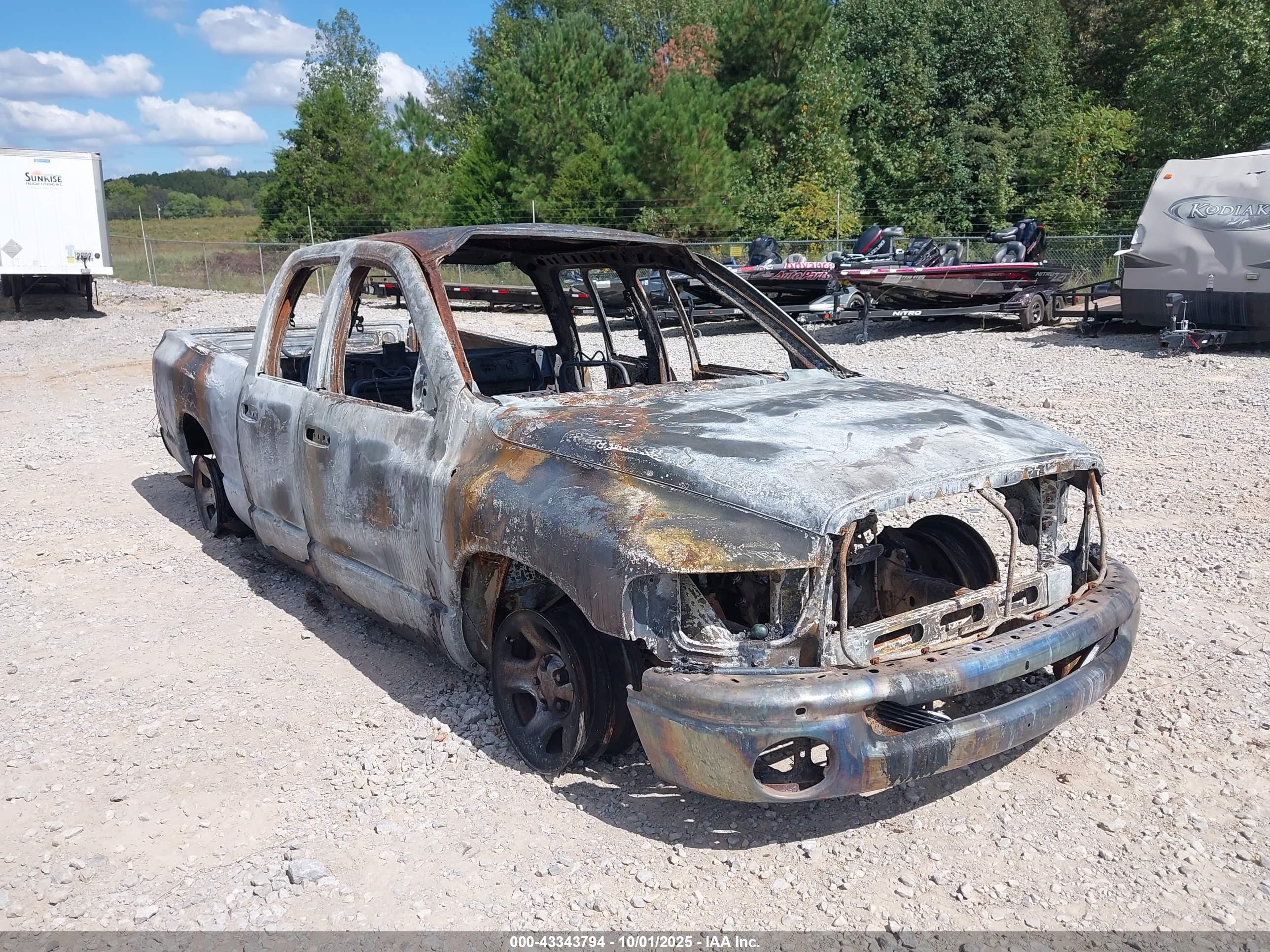 DODGE RAM image 6