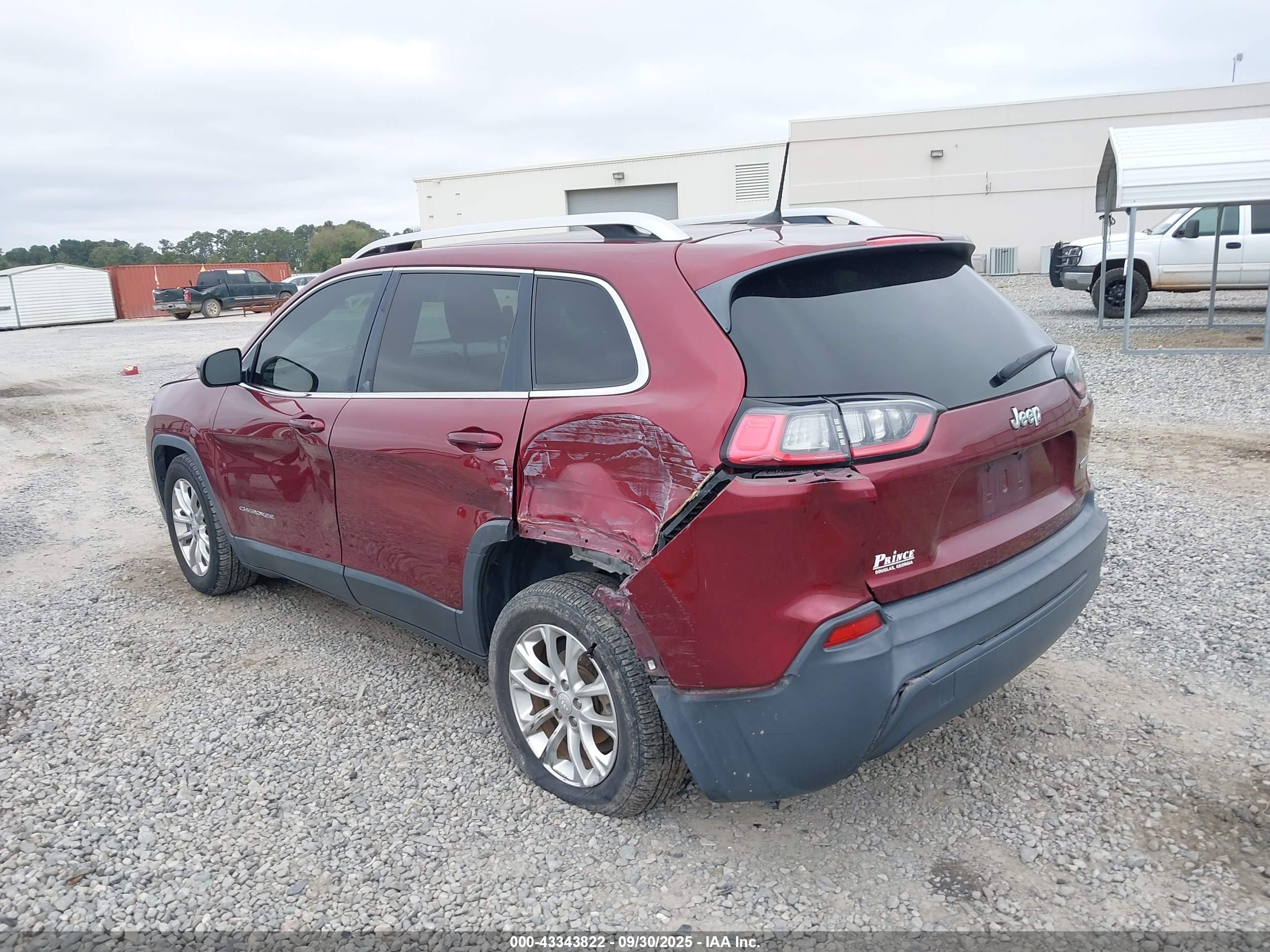 JEEP CHEROKEE image 6