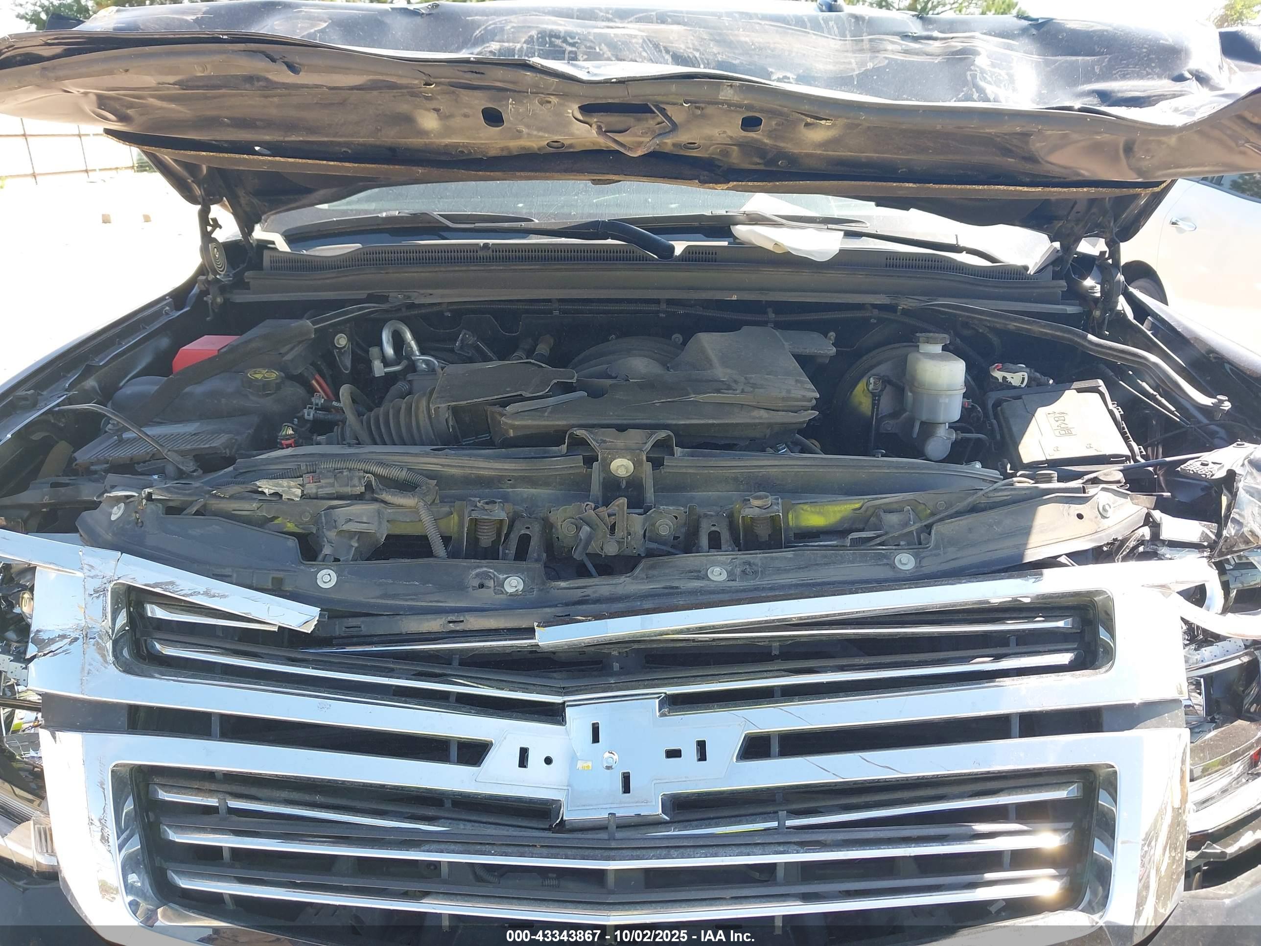 CHEVROLET TAHOE image 10