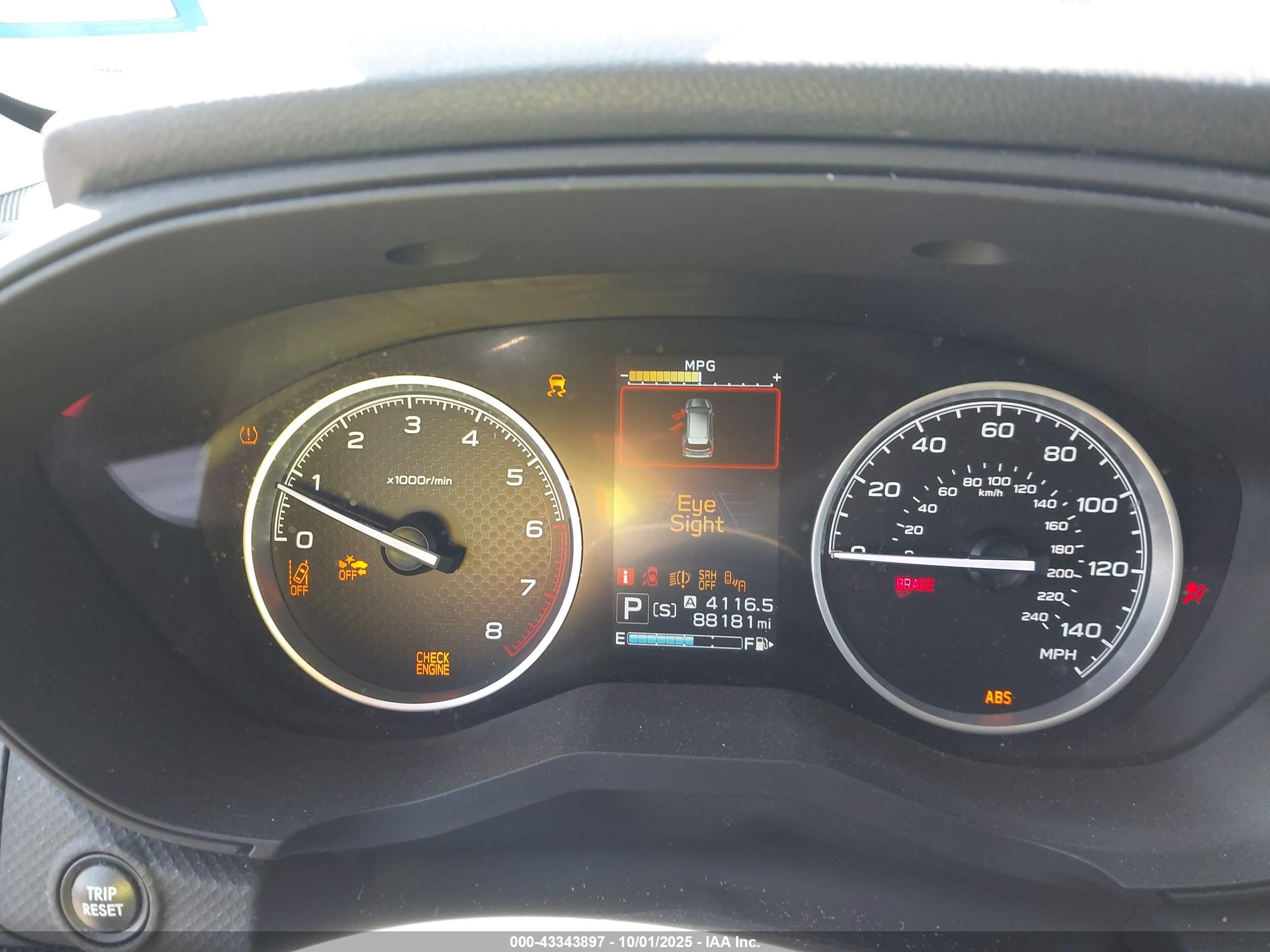 SUBARU FORESTER image 7
