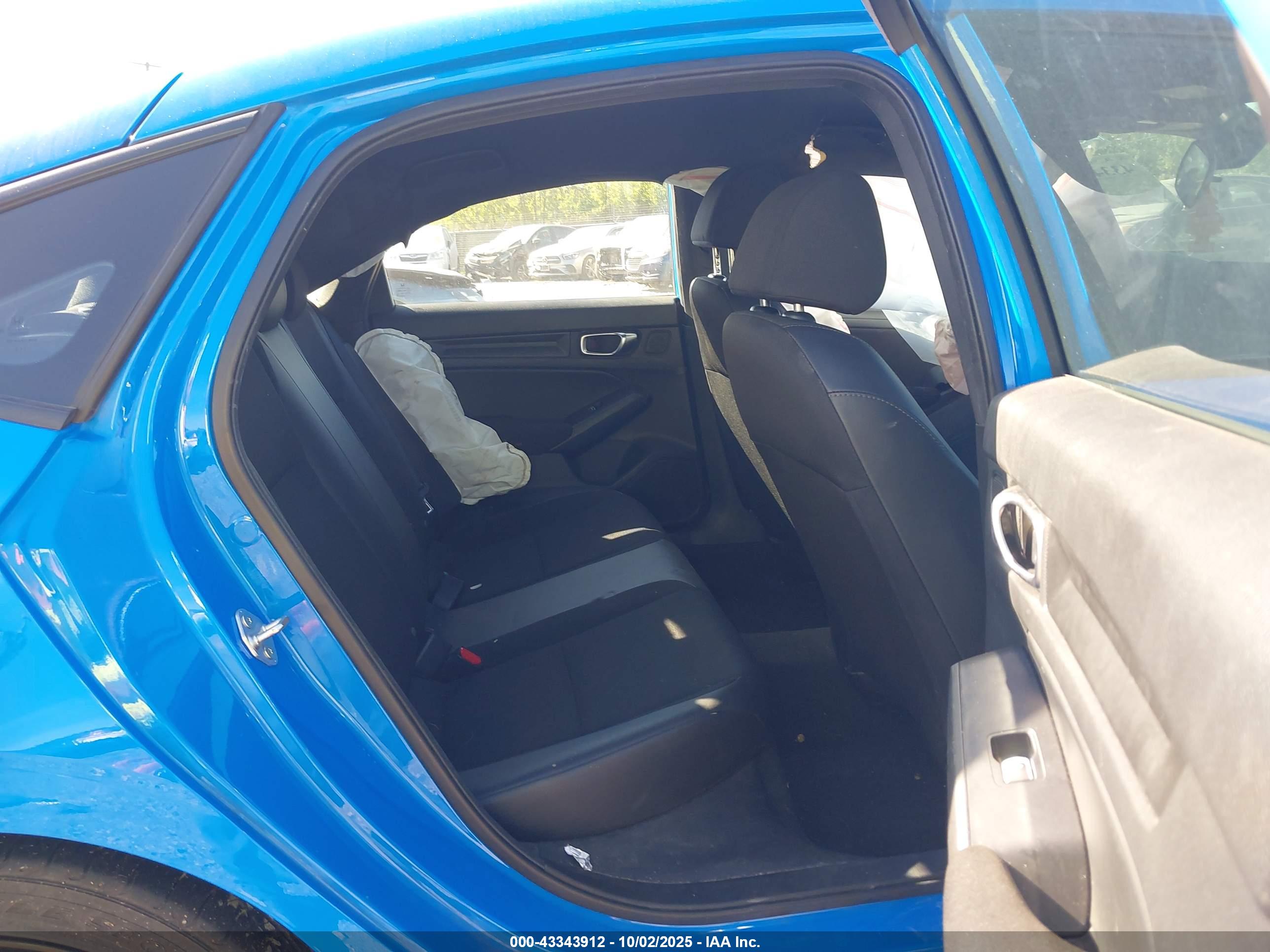 HONDA CIVIC image 8