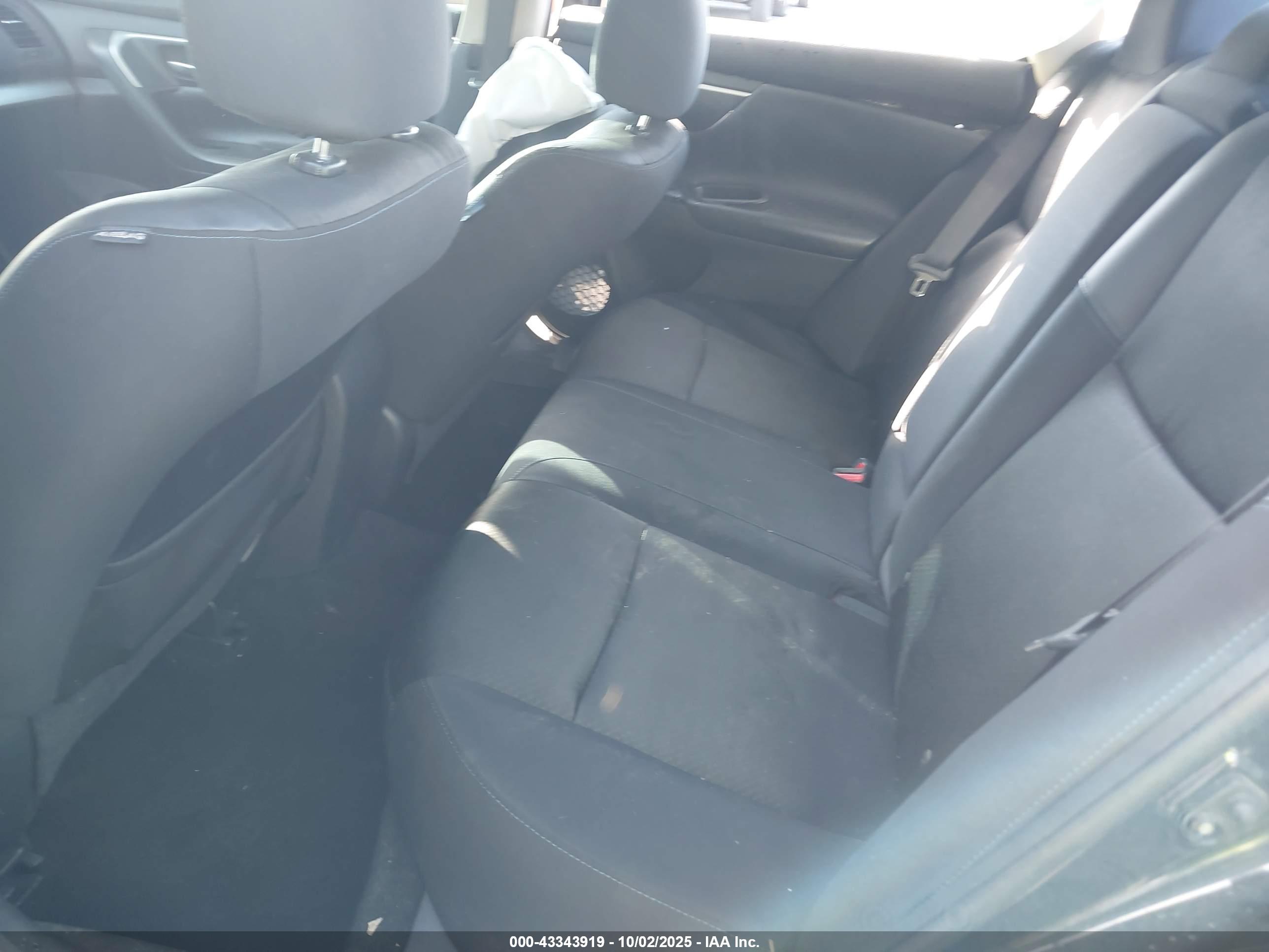 NISSAN ALTIMA image 8
