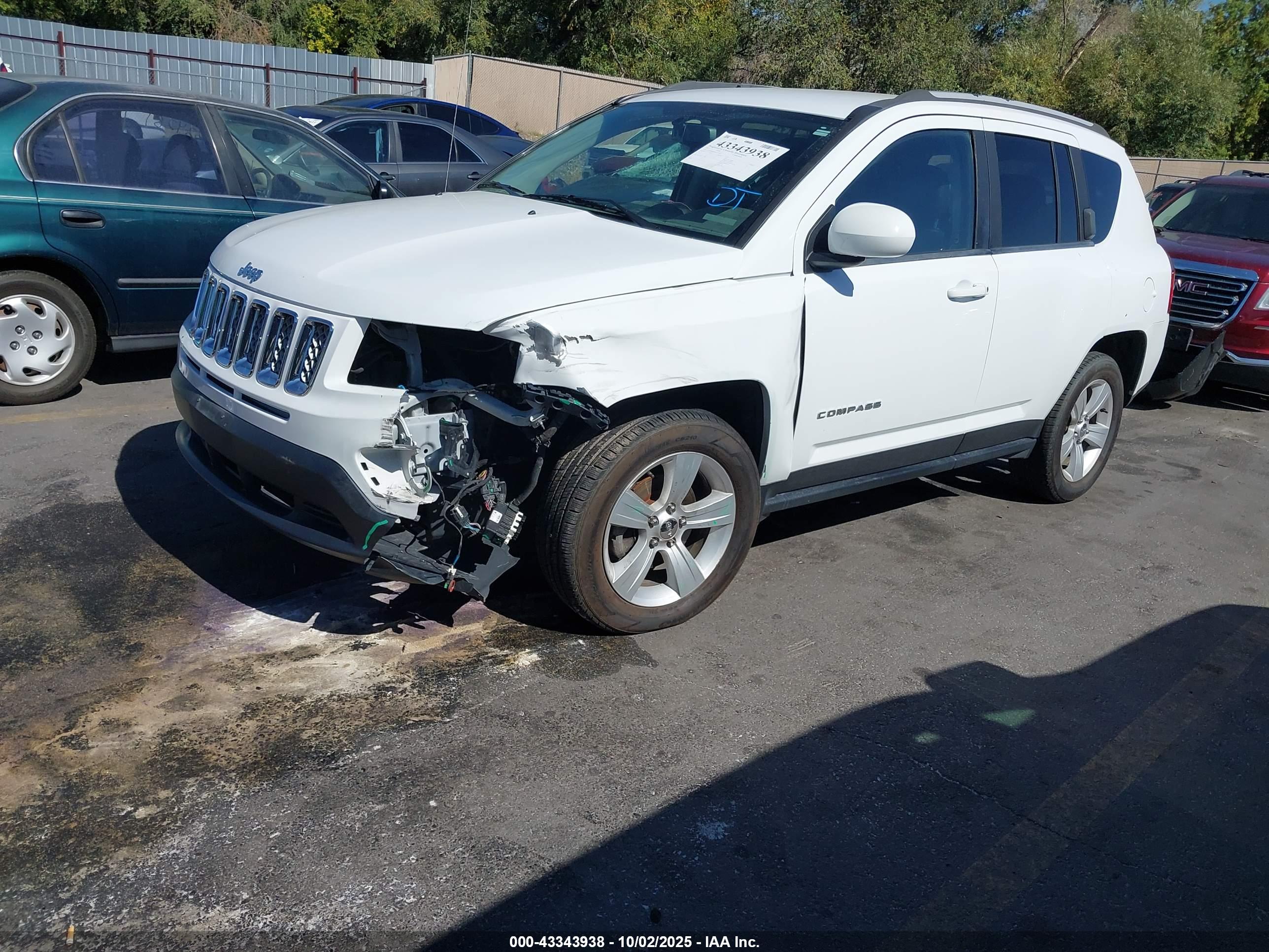 JEEP COMPASS image 2