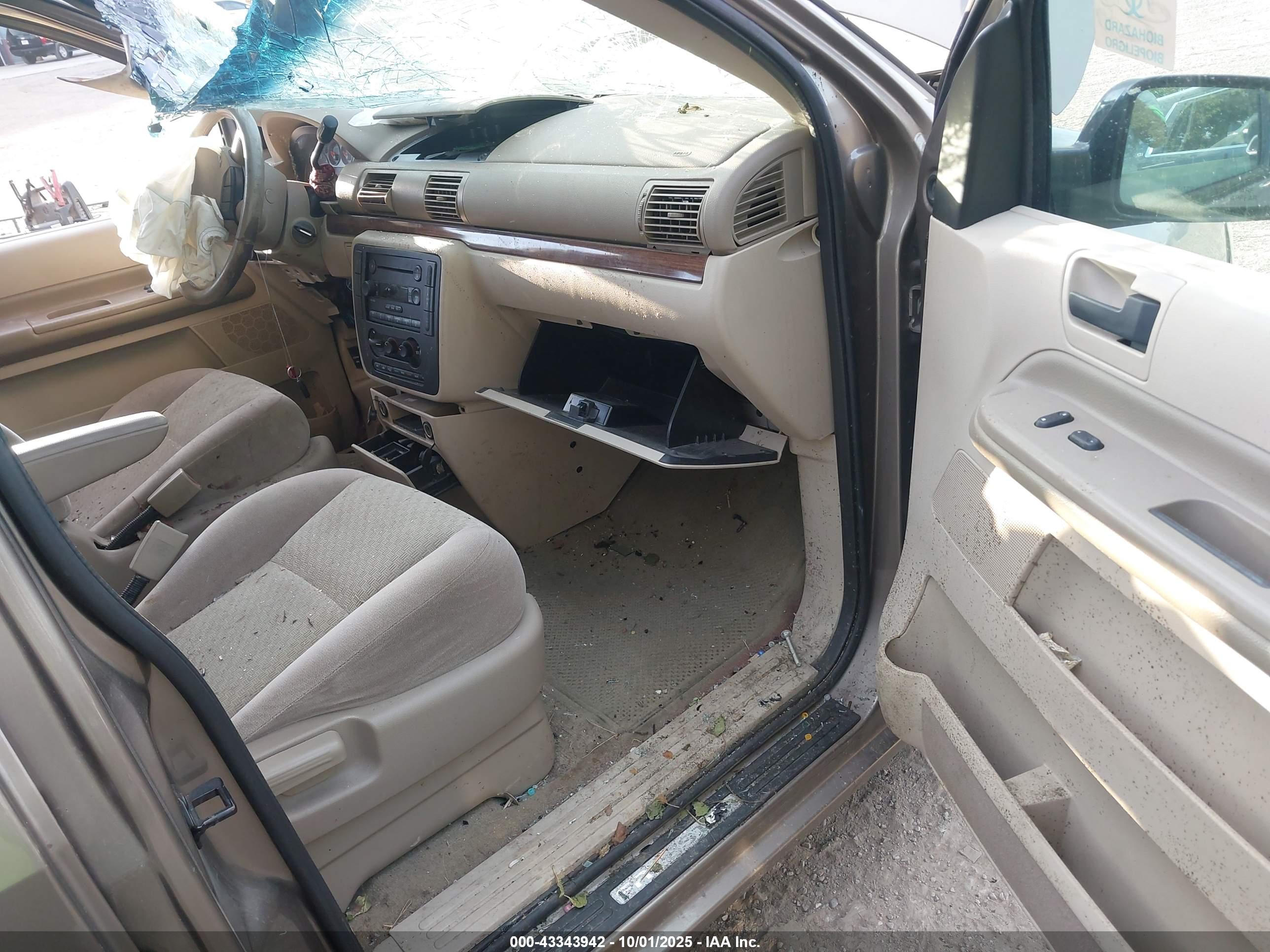 FORD FREESTAR image 5