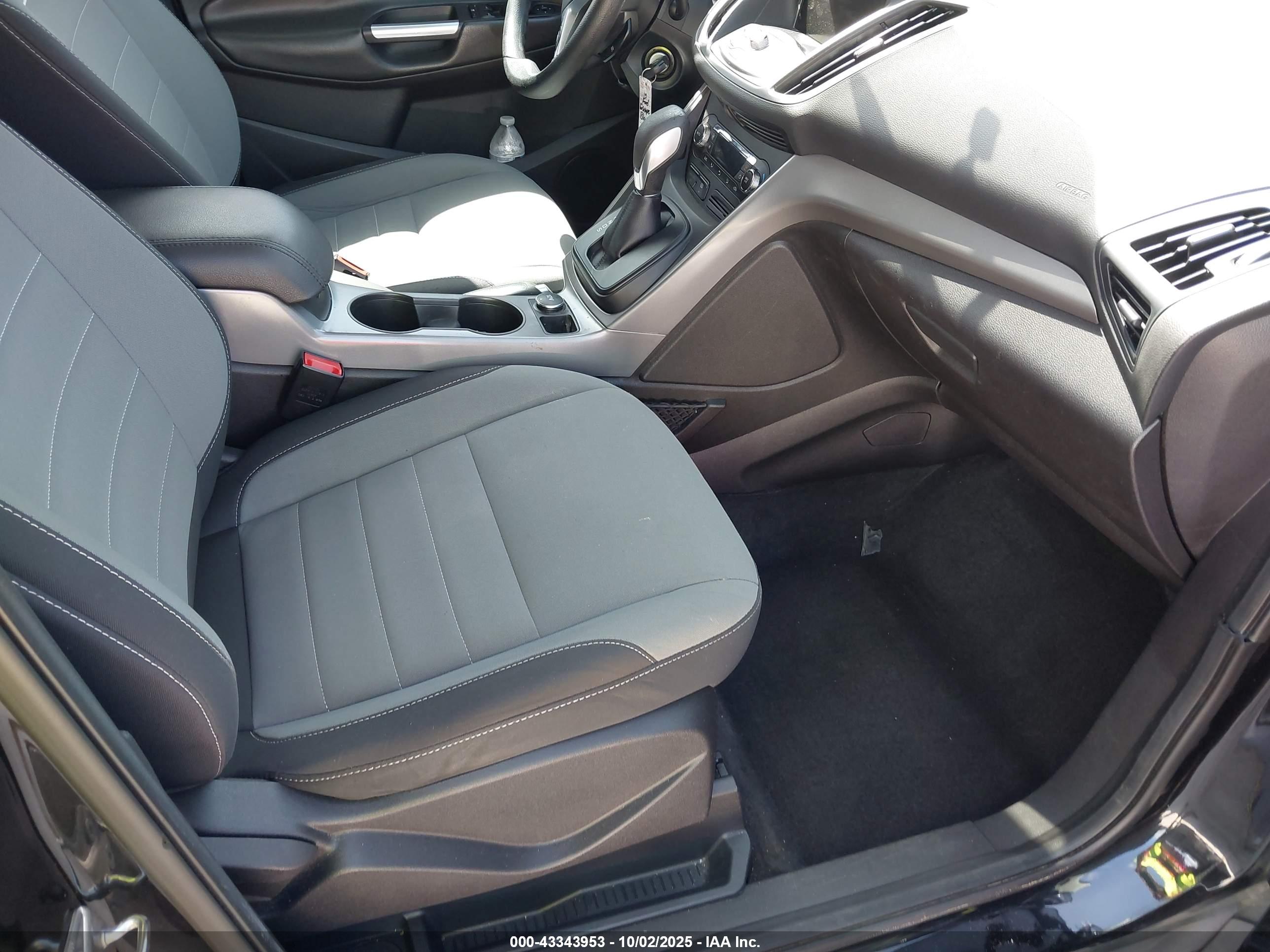 FORD ESCAPE image 5