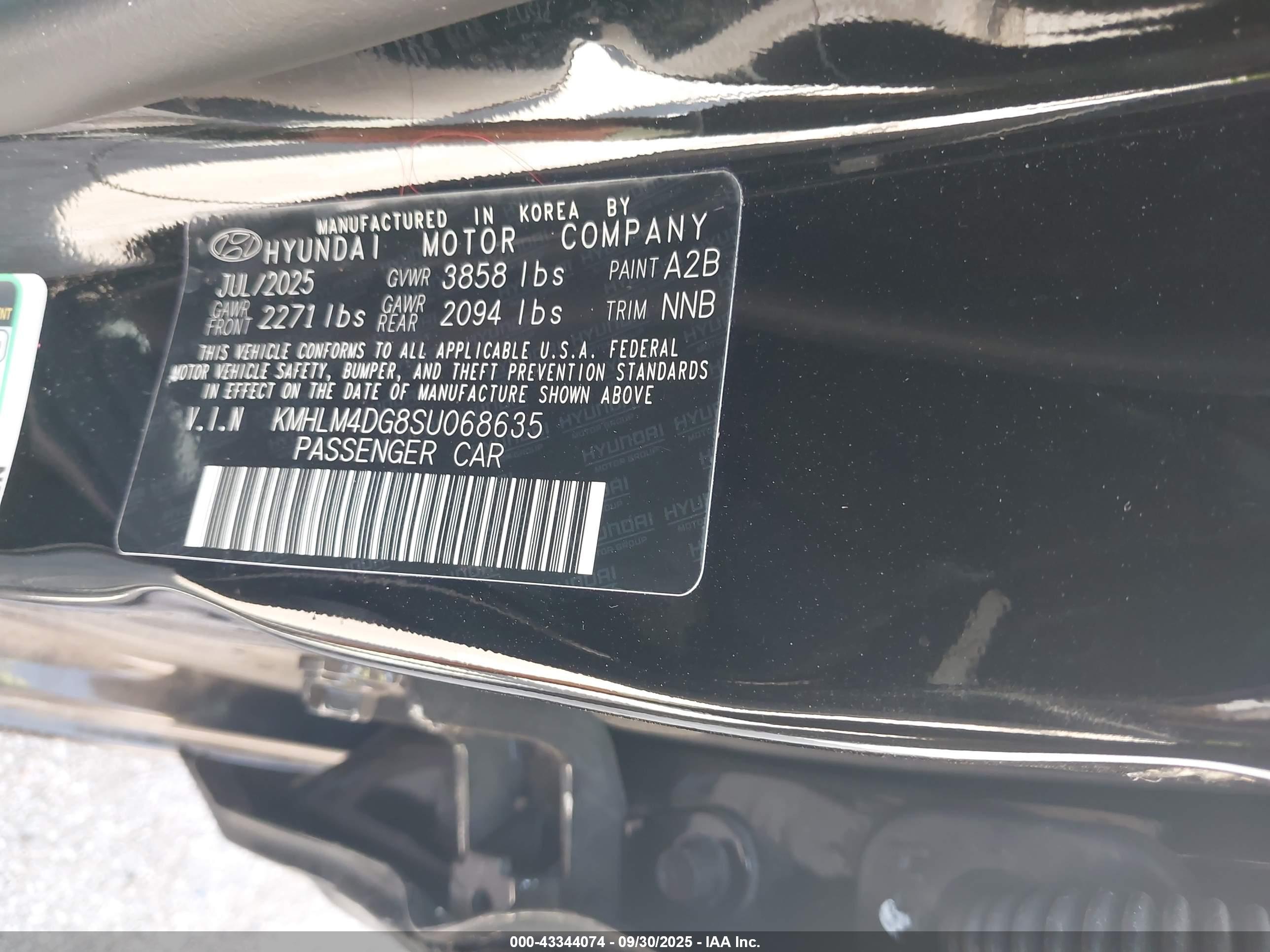 HYUNDAI ELANTRA image 9