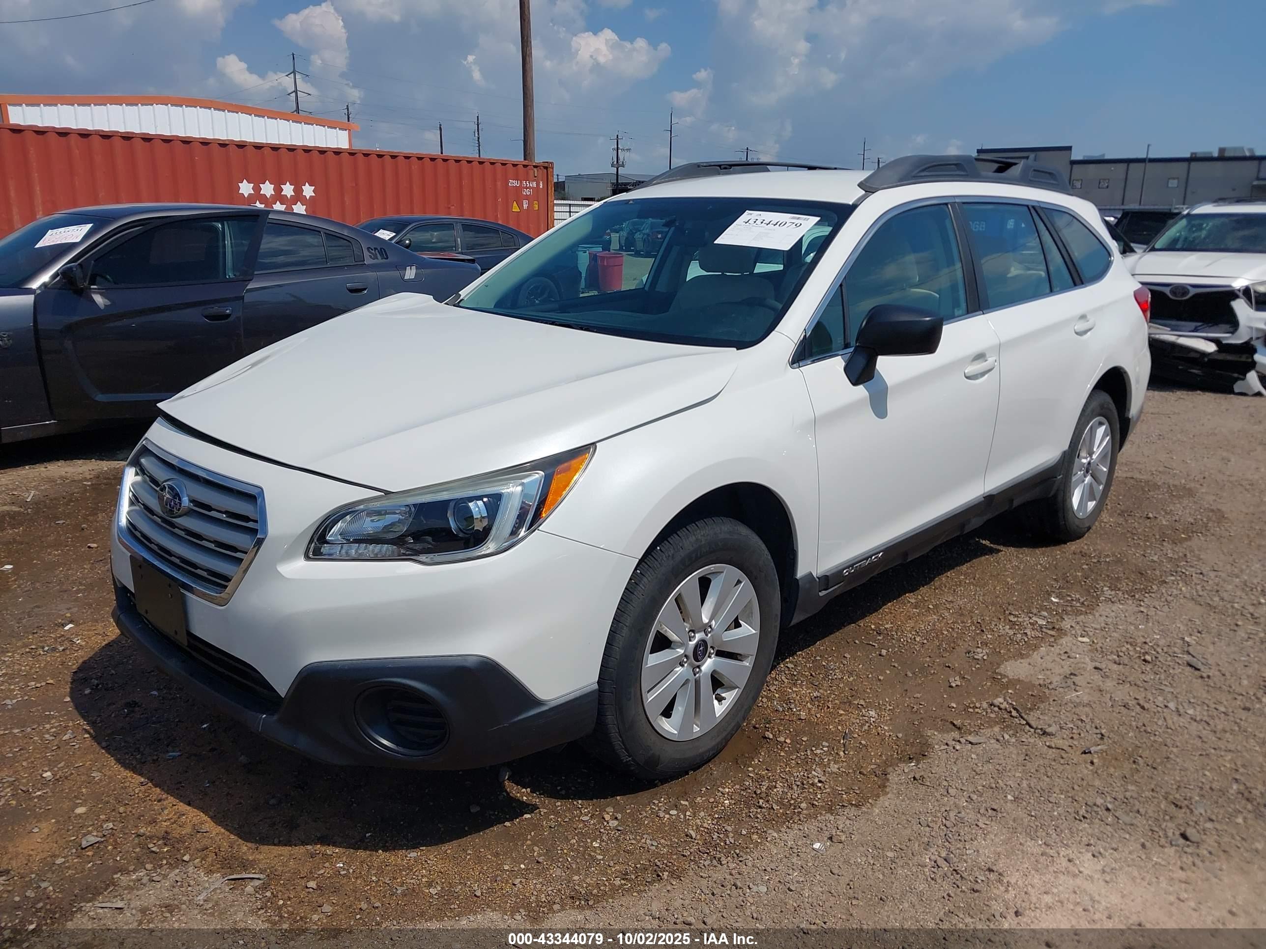 SUBARU OUTBACK image 2