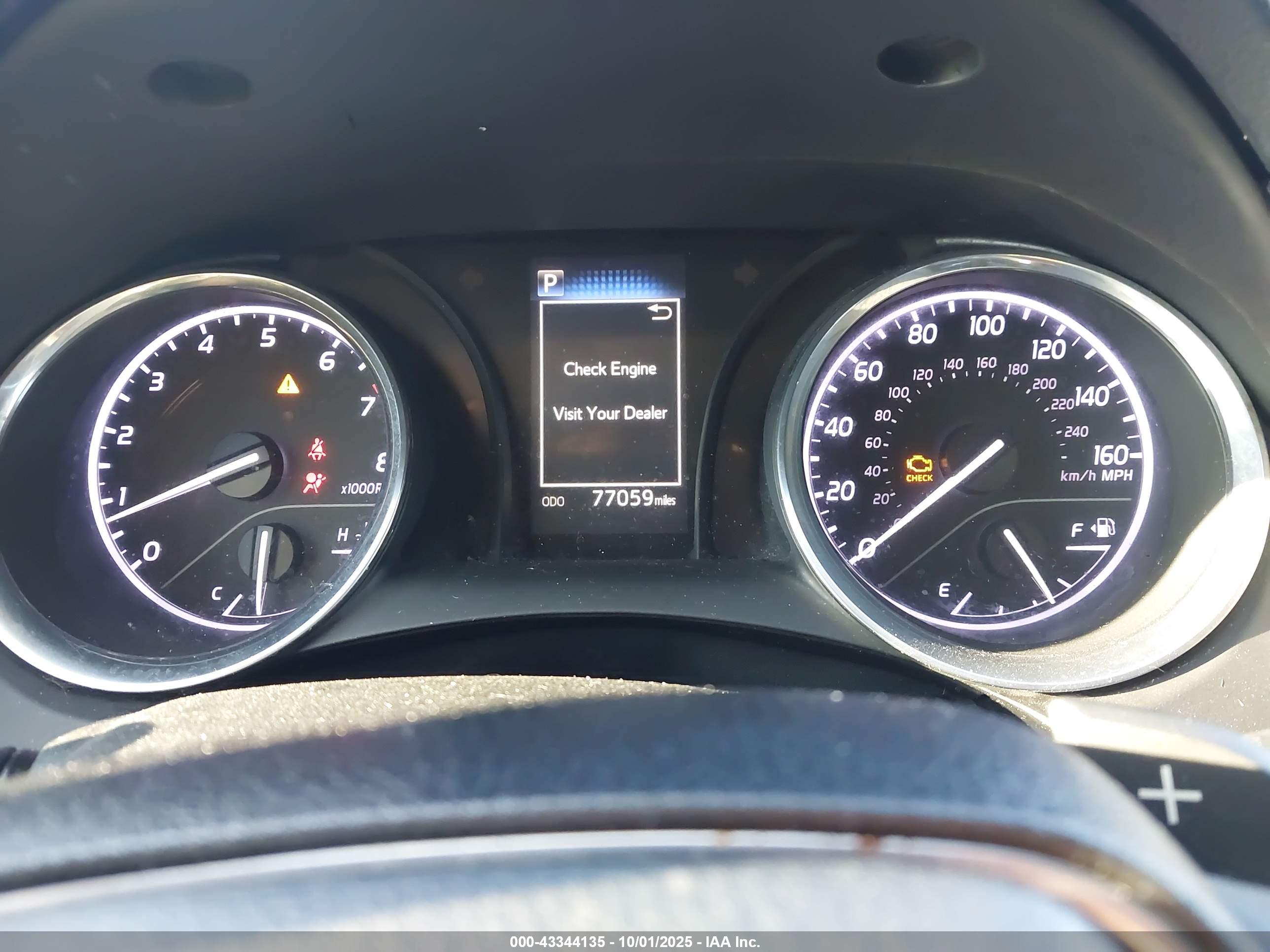 TOYOTA CAMRY image 7