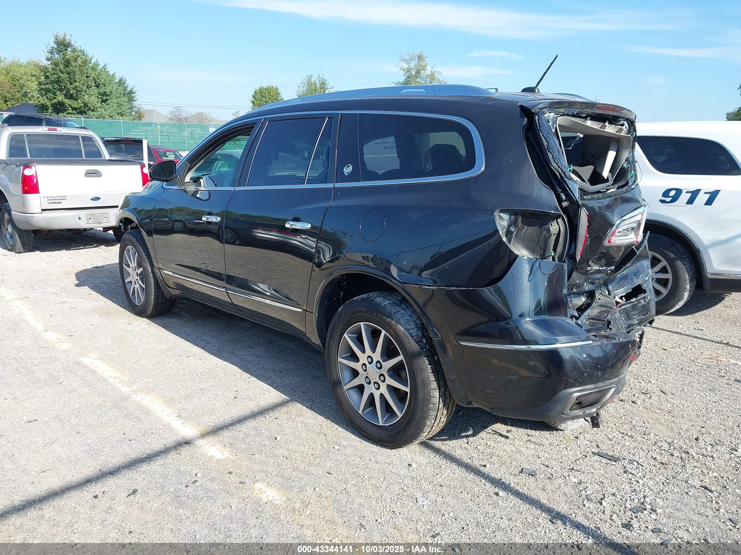 BUICK ENCLAVE image 3