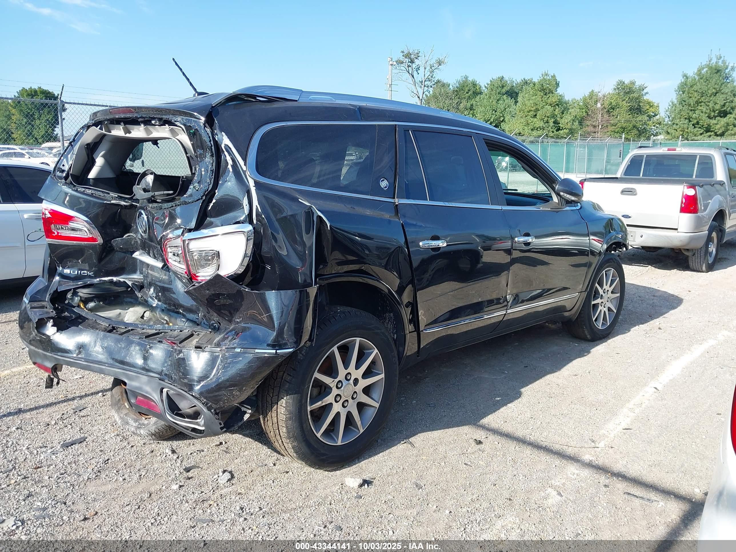 BUICK ENCLAVE image 4