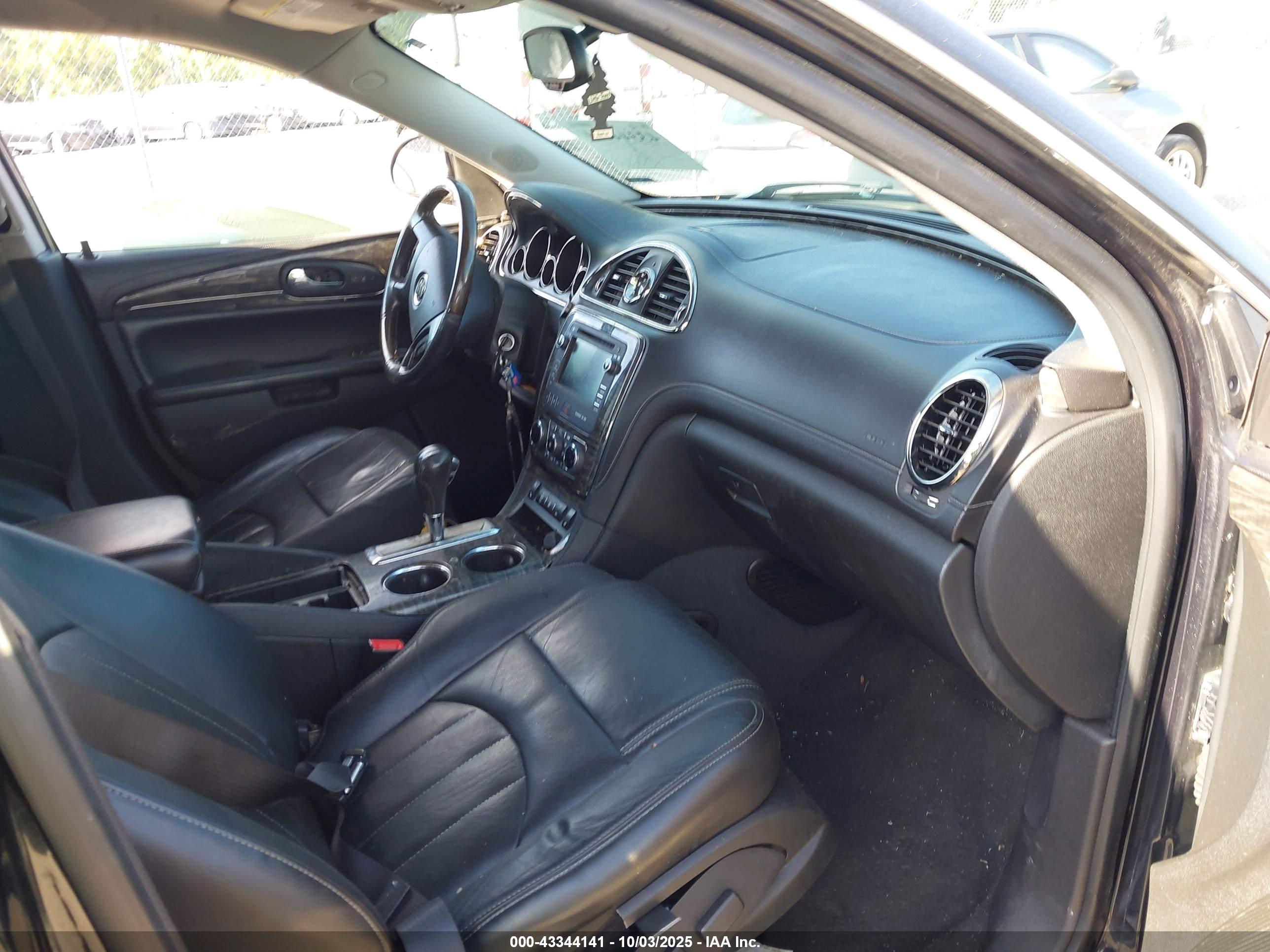 BUICK ENCLAVE image 5