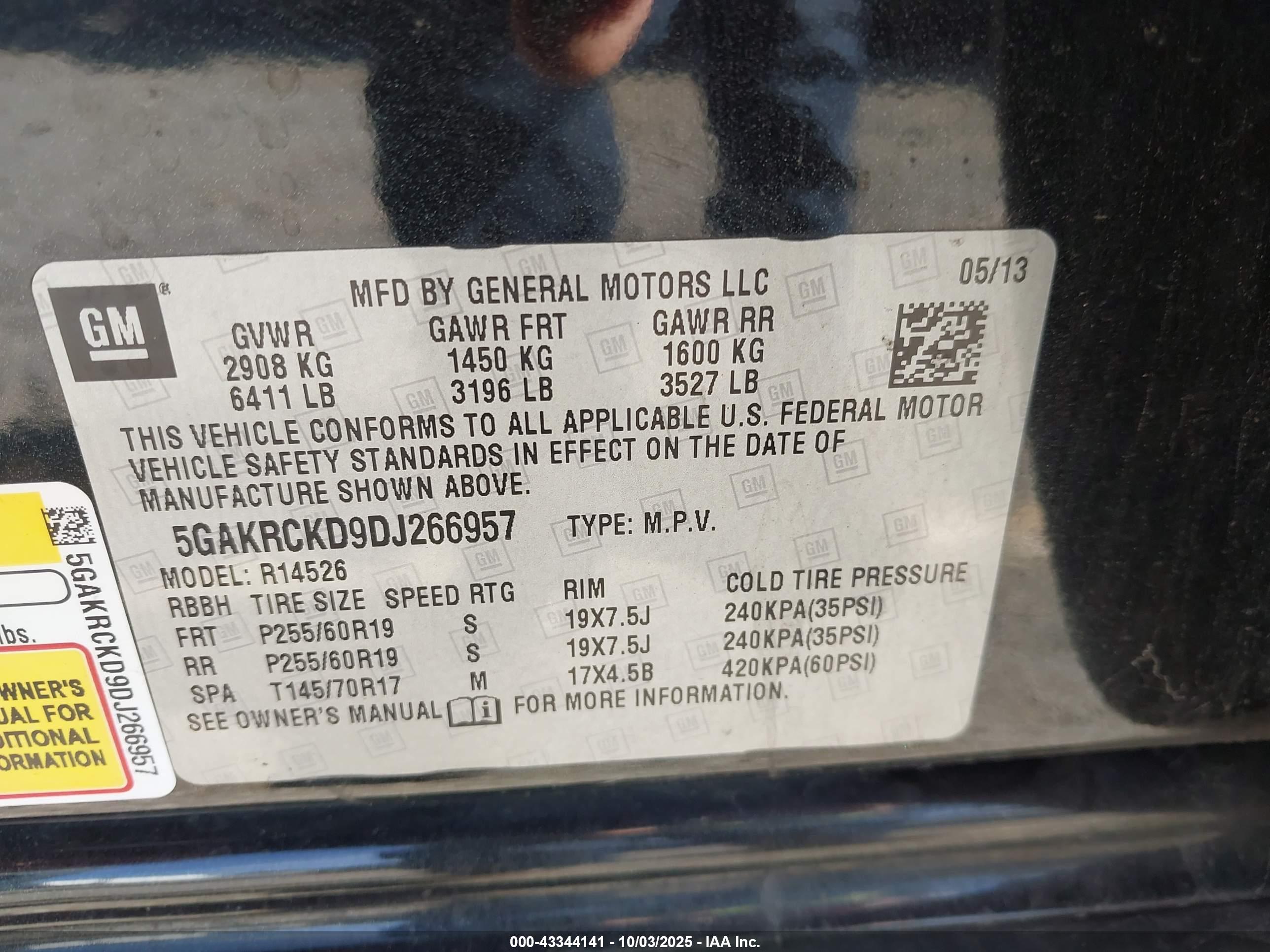 BUICK ENCLAVE image 9